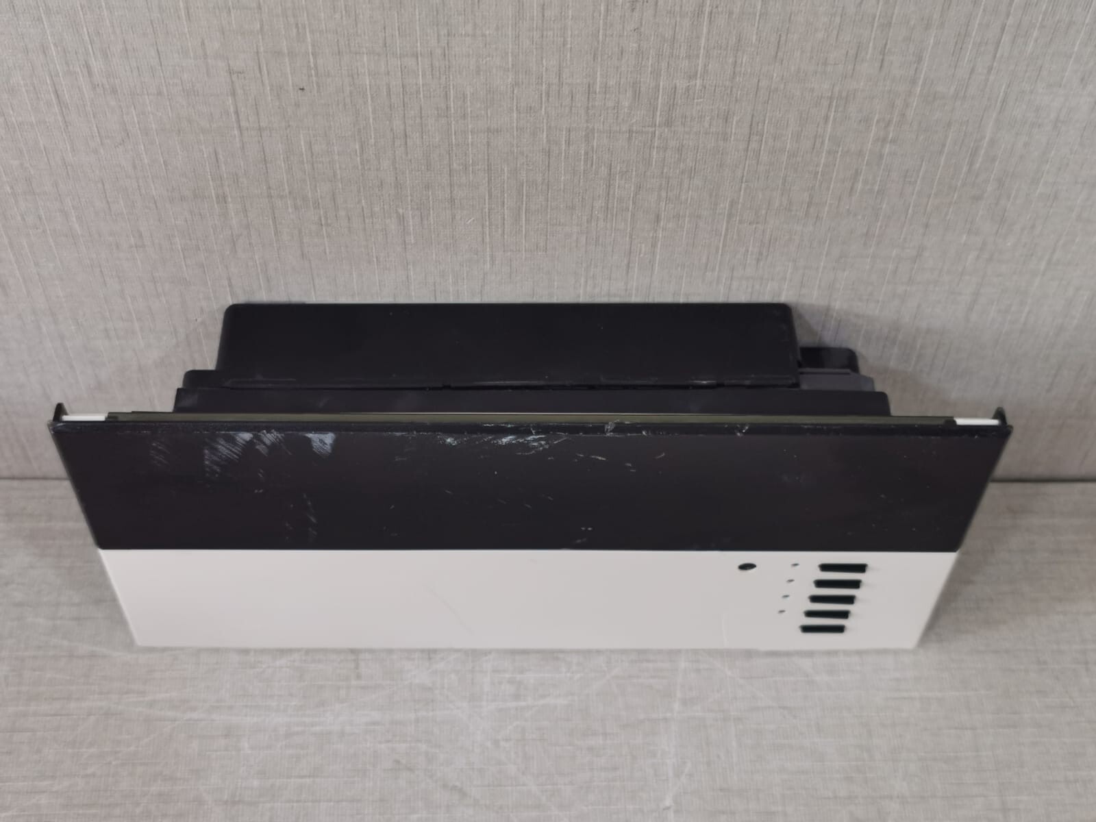 Lutron LUTRON LUTRON GRAFIKintegrale 4 ZONE LIGHTING CONTROL SYSTEM WITH DAMAGE PART 7