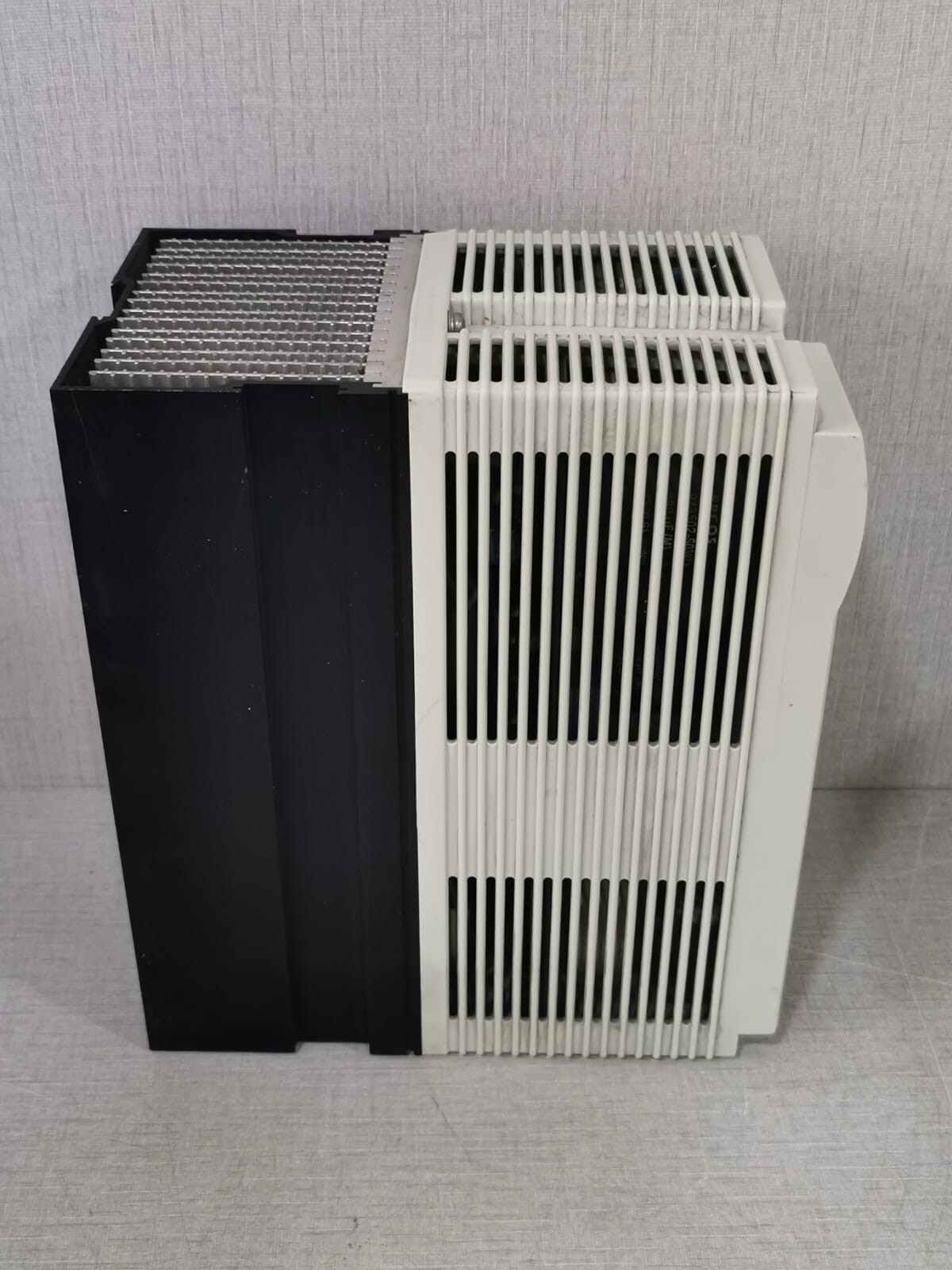 Moeller DF4-340-5K5 Moeller DF4-340-5K5 Frequency Inverter 5.5kW 8