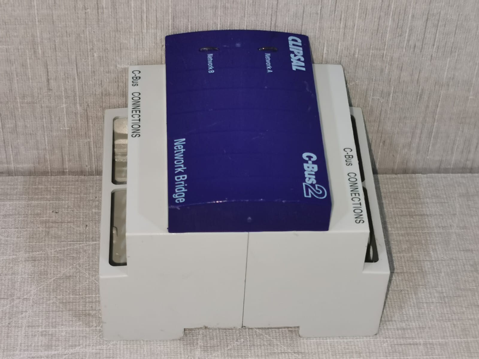 Clipsal 5500NB Clipsal 5500NB C-BUS2 DIN Rail Mounted Network Bridge (Mfg: 2006) 4