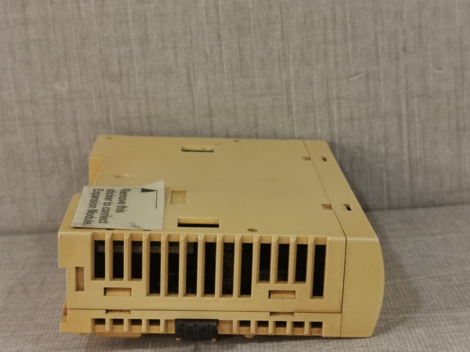 Schneider Electric TWDALM3LT SCHNEIDER ELECTRIC TWIDO TWDALM3LT EXPANSION ANALOG MODULE 7