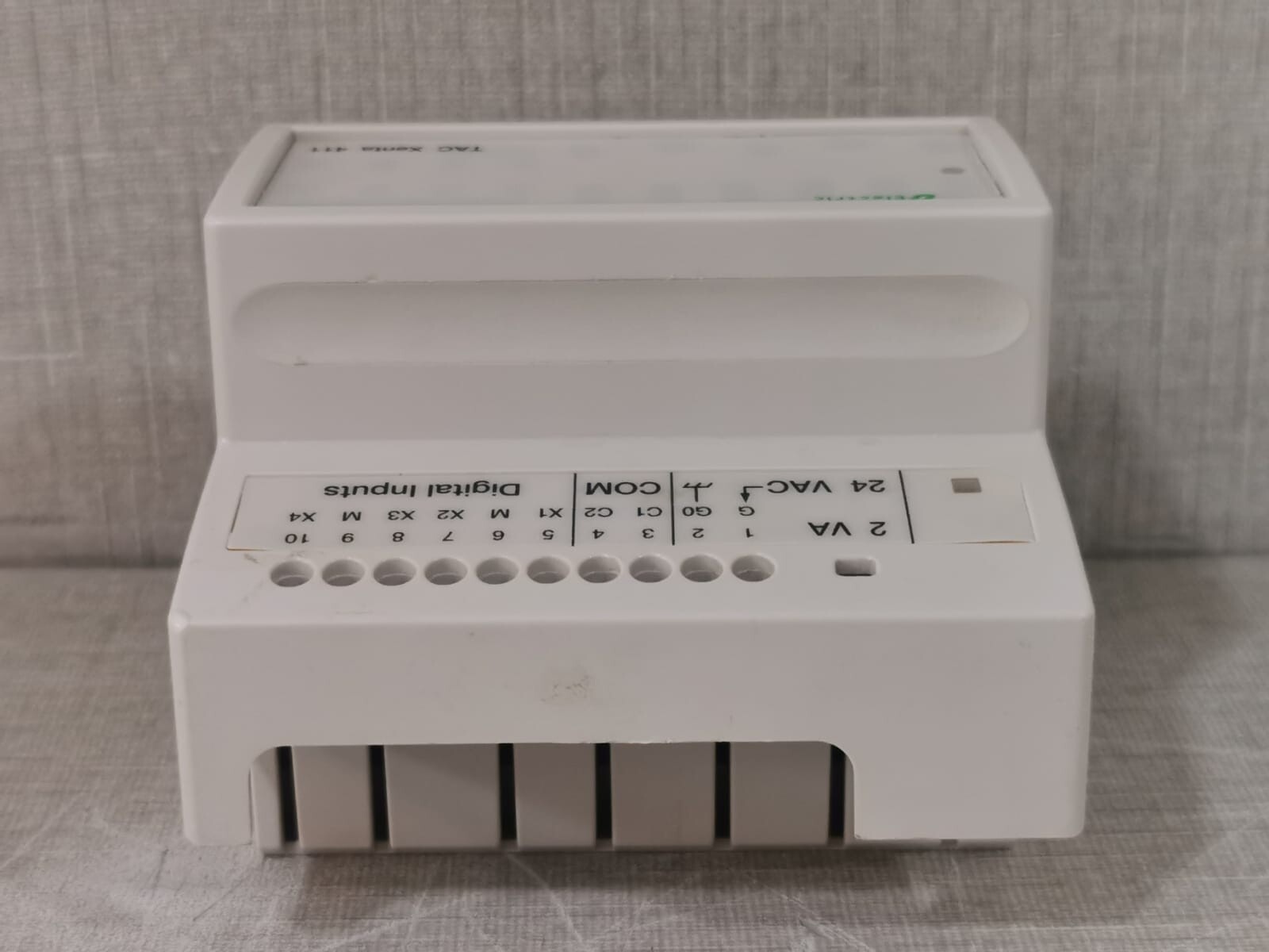Schneider Electric 0-073-0201-1 Schneider Electric TAC Xenta 411 Digital Input Module 007302011 V1.05 -W/O Base 6