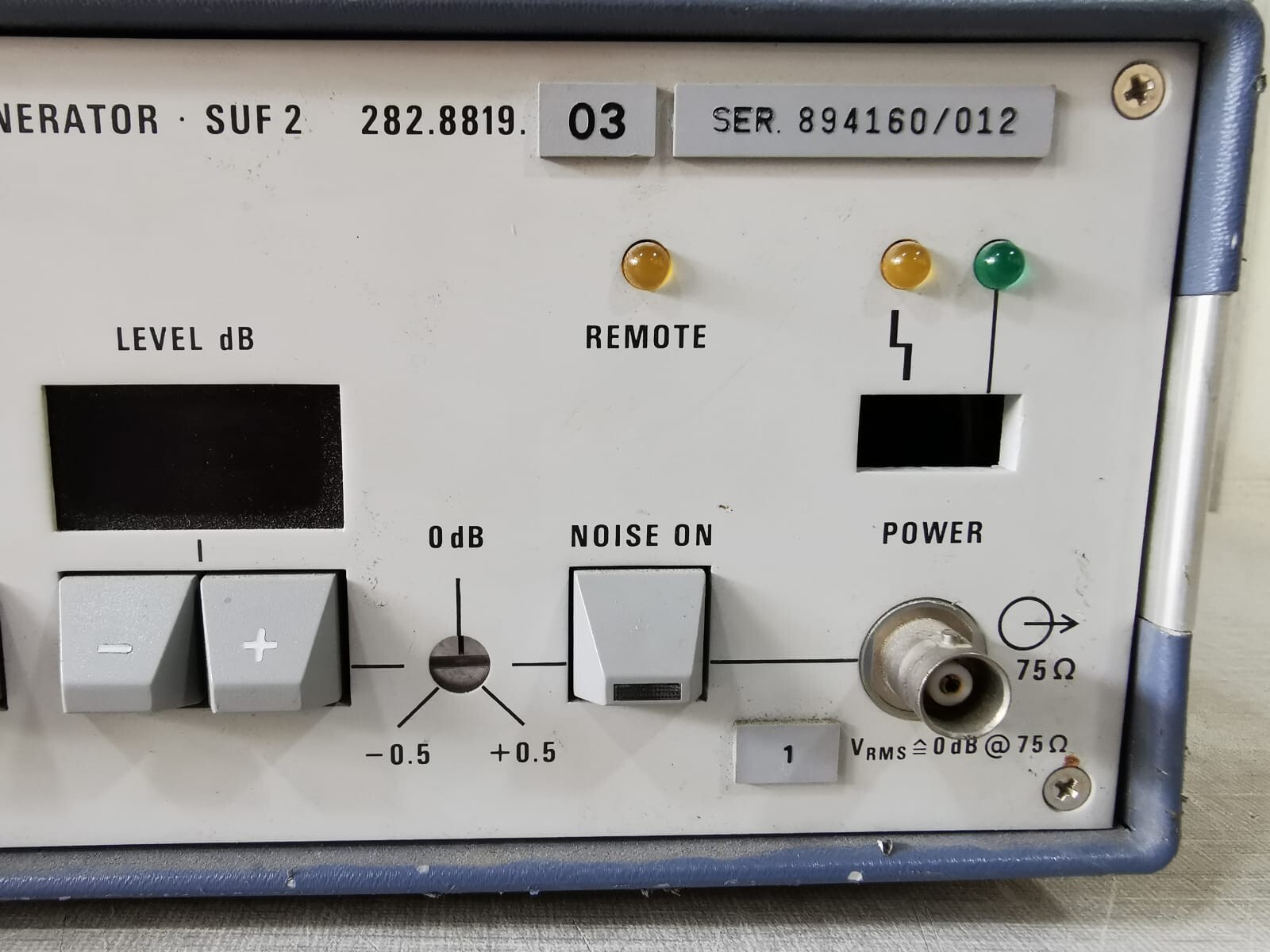 Rohde & Schwarz 282.8819.03 ROHDE & SCHWARZ-NOISE GENERATOR SUF 2 282.8819.03 3