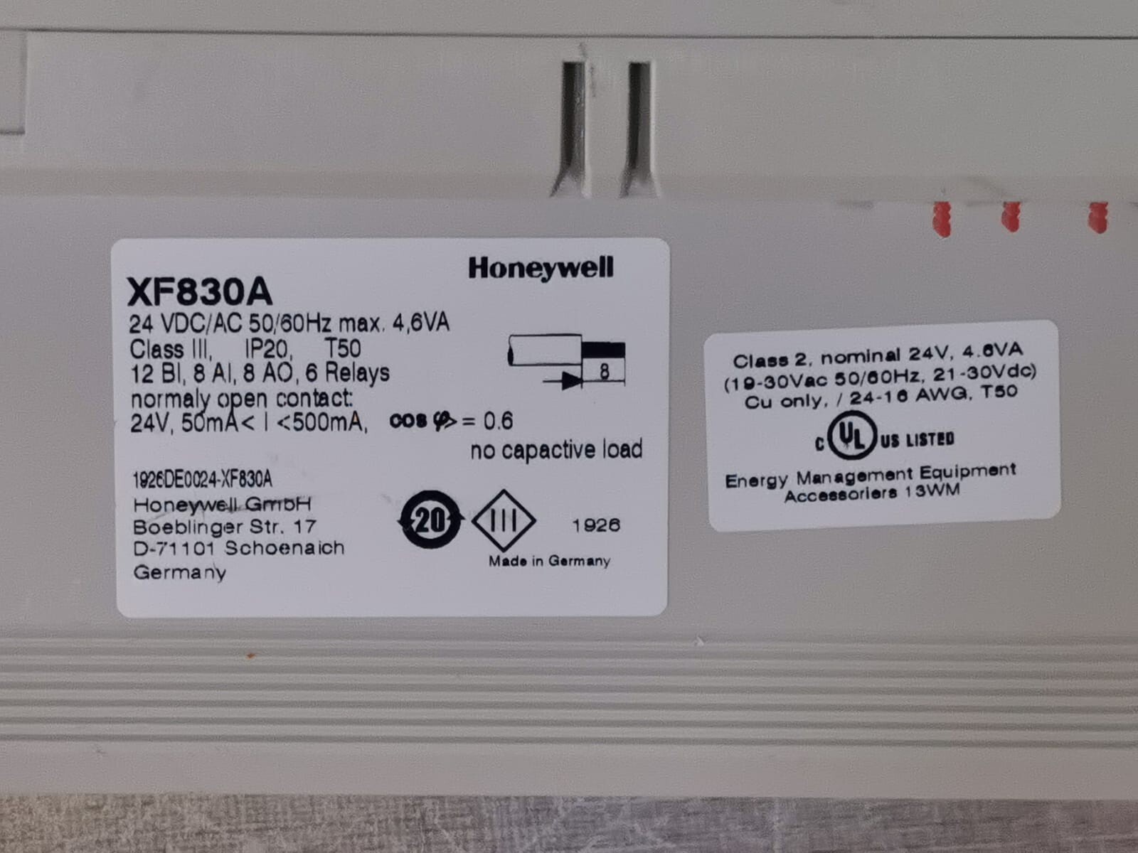 Honeywell AC-50 Honeywell XF830A I/O Modules 24VDC/AC, 50/60Hz max., 4-6VA 2