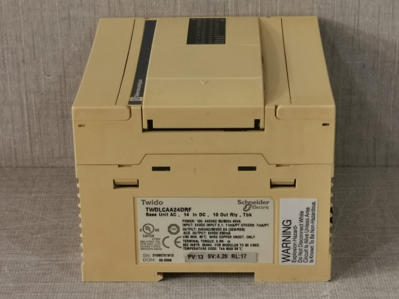 Telemecanique TWDLCAA24DRF Telemecanique By Schneider TWDLCAA24DRF Compact Base PV:13 SV:4.20 RL:17 3