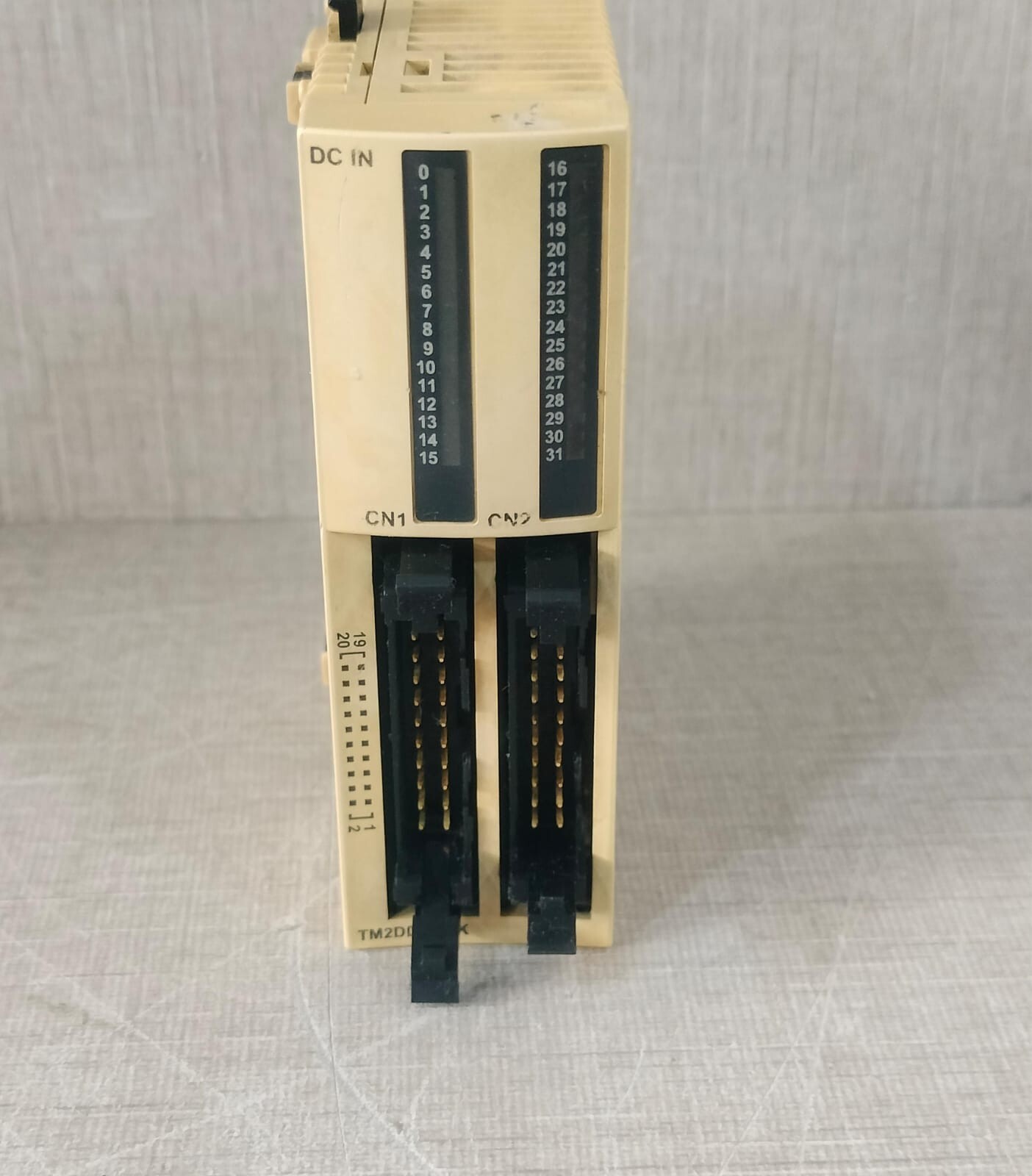 Schneider Electric TM2DD3I2DK SCHNEIDER ELECTRIC MODICON TM2DD3I2DK INPUT MODULE 2
