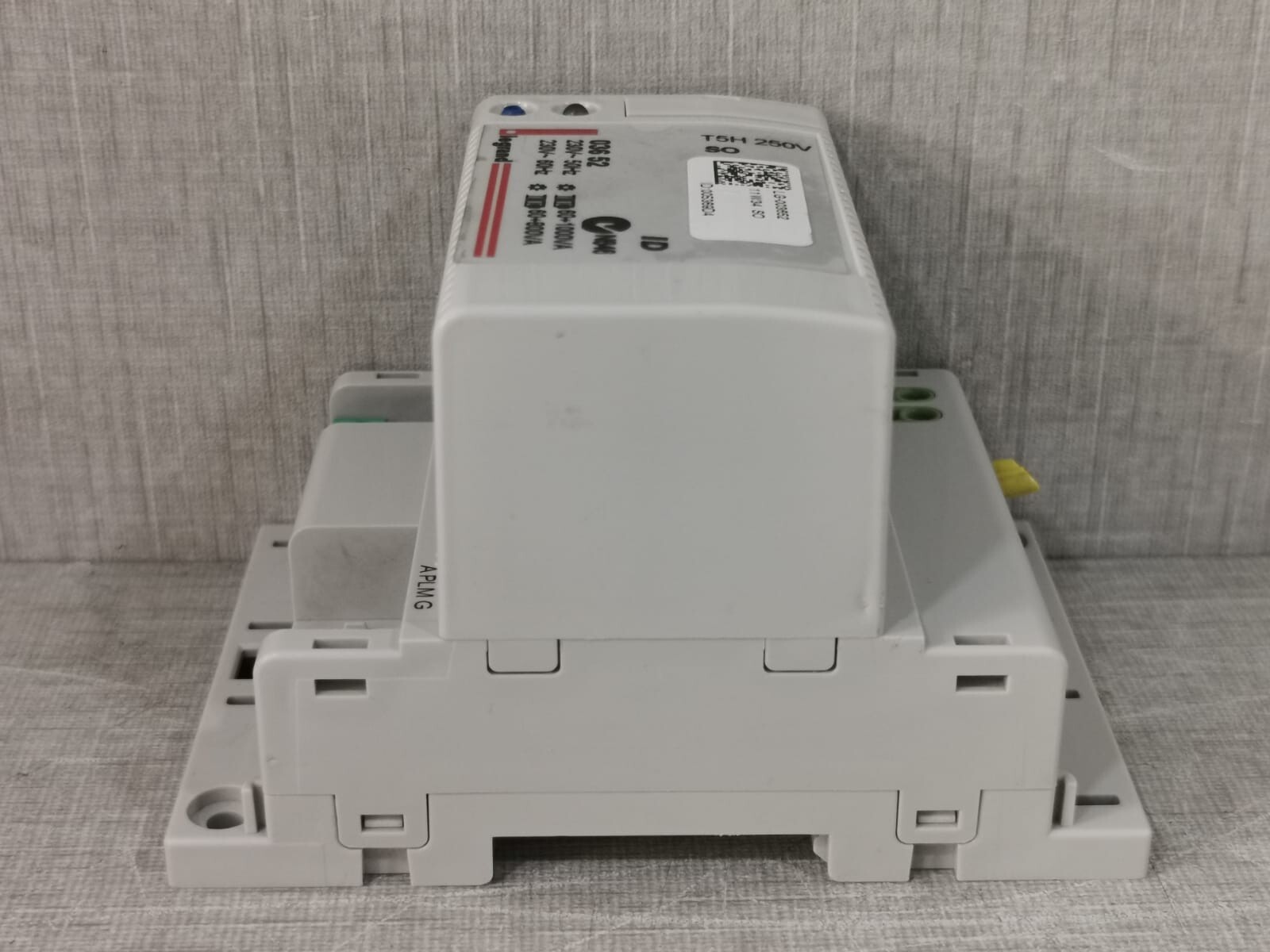 Legrand SO-036-52 036 52 LEGRAND LG-003652 DIMMERS LEADING EDGE INTERFACE SYSTEM SCS DIN RAIL (SO) 8
