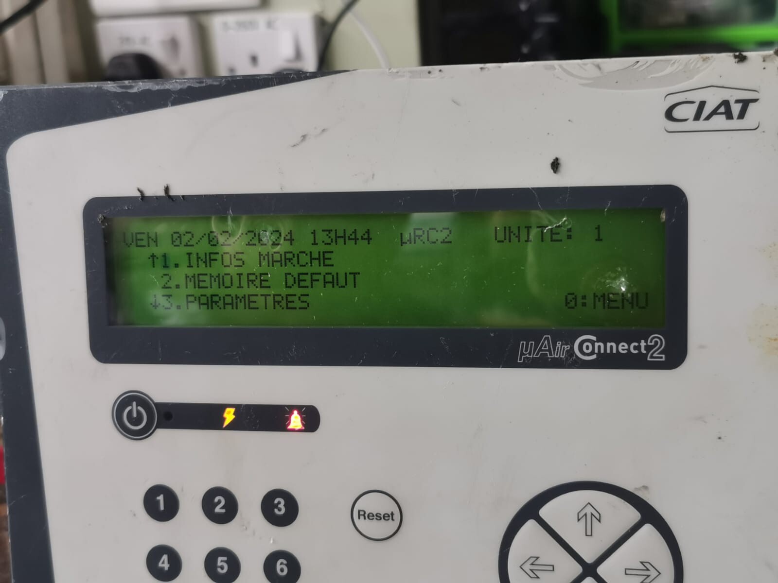 CIAT CONNECT2 CIAT MAIR CONNECT2 CONTROLS OPERATOR PANEL 4