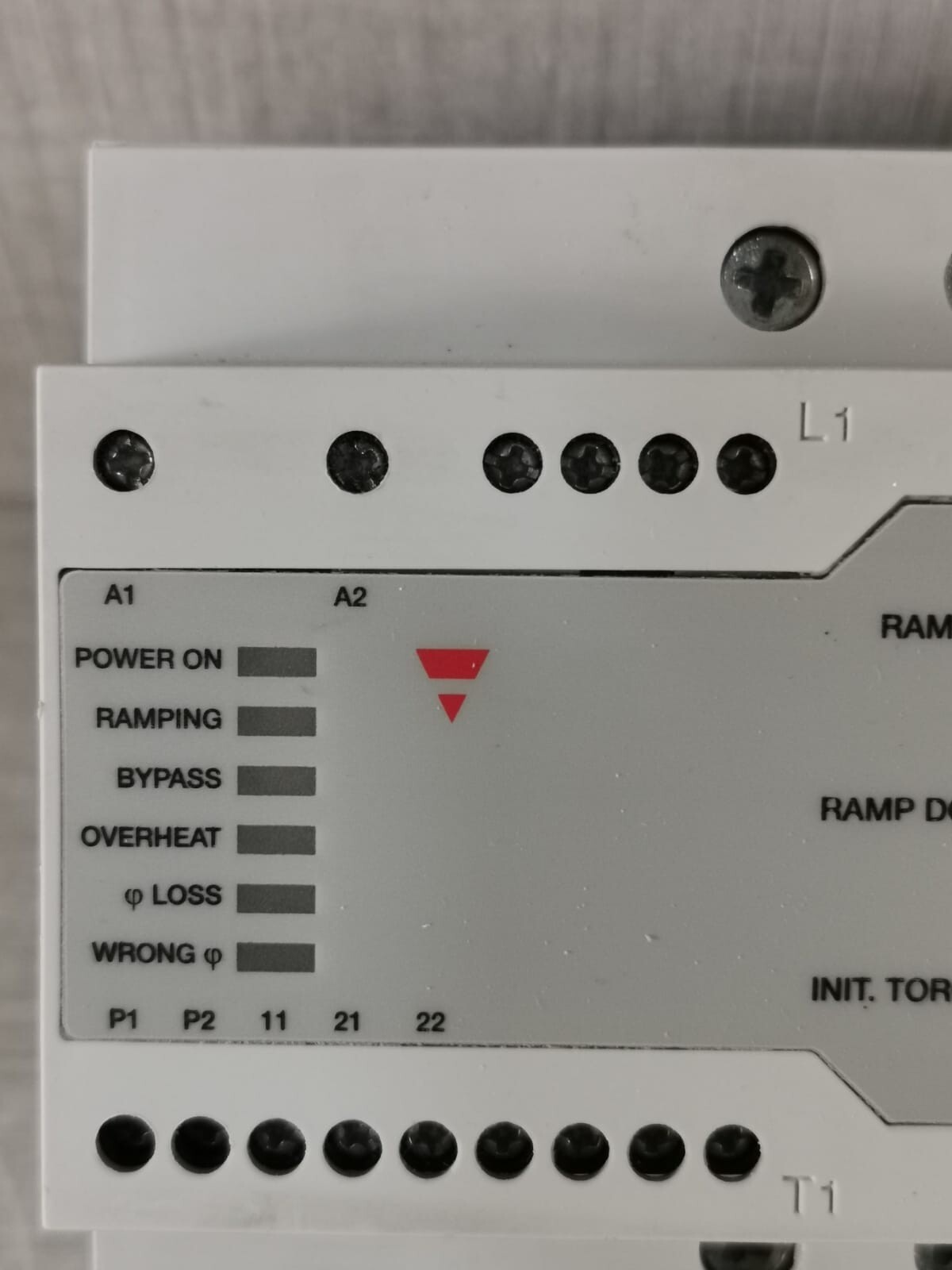 Carlo Gavazzi RSHR4025CV21 CARLO GAVAZZI RSHR4025CV21 AC MOTOR CONTROLLER 3