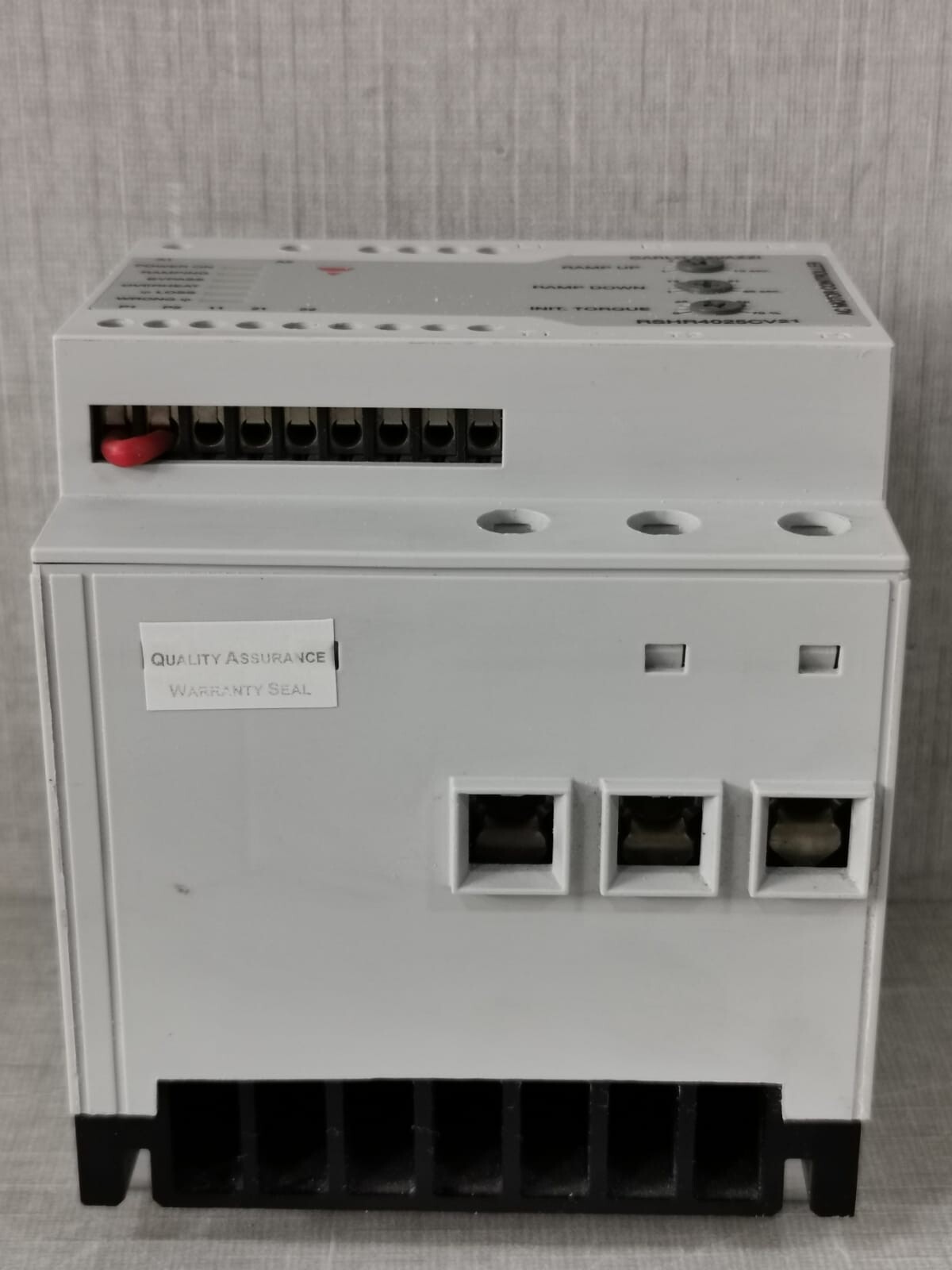 Carlo Gavazzi RSHR4025CV21 CARLO GAVAZZI RSHR4025CV21 AC MOTOR CONTROLLER 8