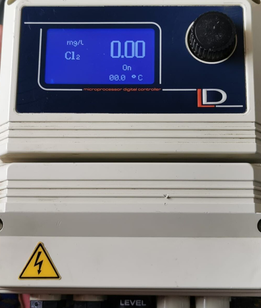 Digital BN0KGFV400000 EMEC LDSCL BN0KGFV400000 Microprocessor Digital Controller - NEED PASSWORD 4