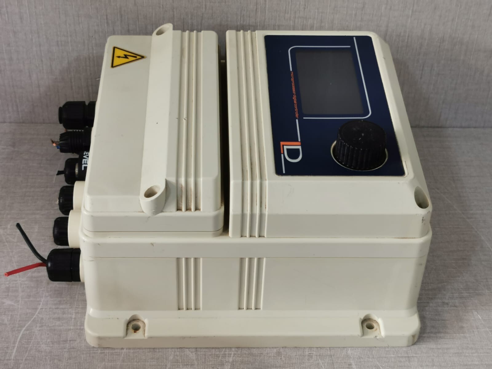 Digital BN0KGFV400000 EMEC LDSCL BN0KGFV400000 Microprocessor Digital Controller - NEED PASSWORD 7
