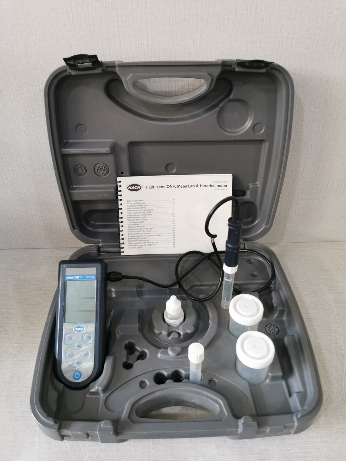 HACH LZW5130.97.0002 HACH SensION + DO6 DL LZW5130.97.0002 PORTABLE DISSOLVED OXYGEN METER- INC. ACCS 2