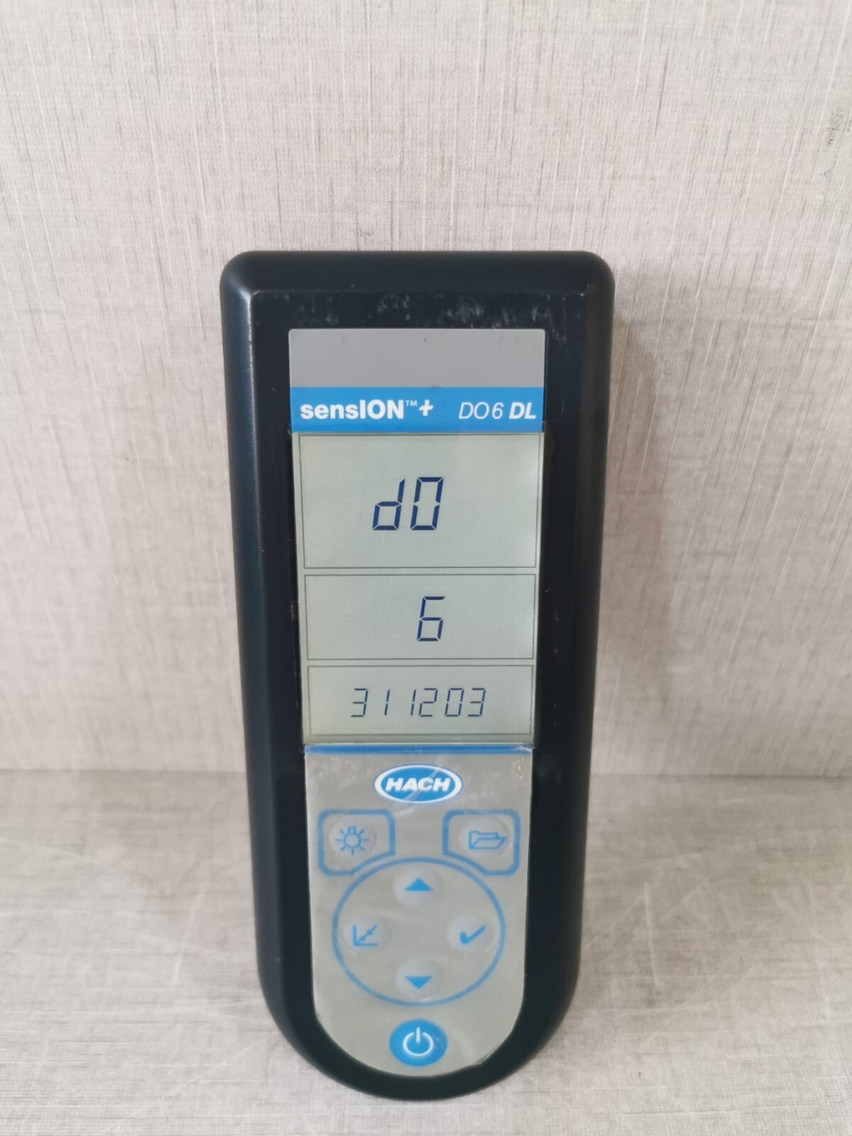 HACH LZW5130.97.0002 HACH SensION + DO6 DL LZW5130.97.0002 PORTABLE DISSOLVED OXYGEN METER- INC. ACCS 5