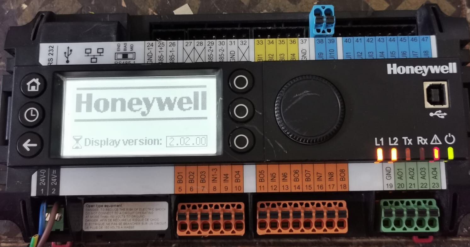 Honeywell XL2026B2A HONEYWELL XL2026B2A BACNET HVAC CONTROLLER - UNIT ONLY 2