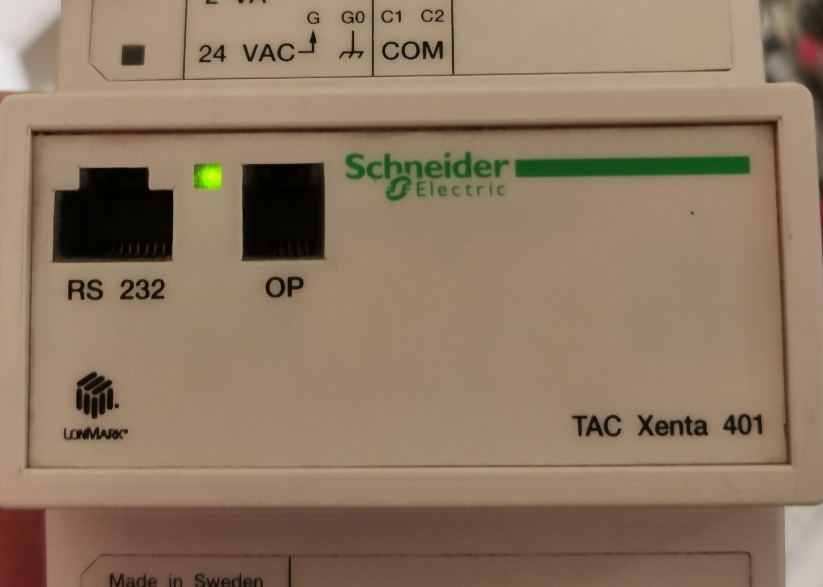 Schneider Electric XENTA-401 Schneider Electric LonMark TAC Xenta 401 / 007301012 3