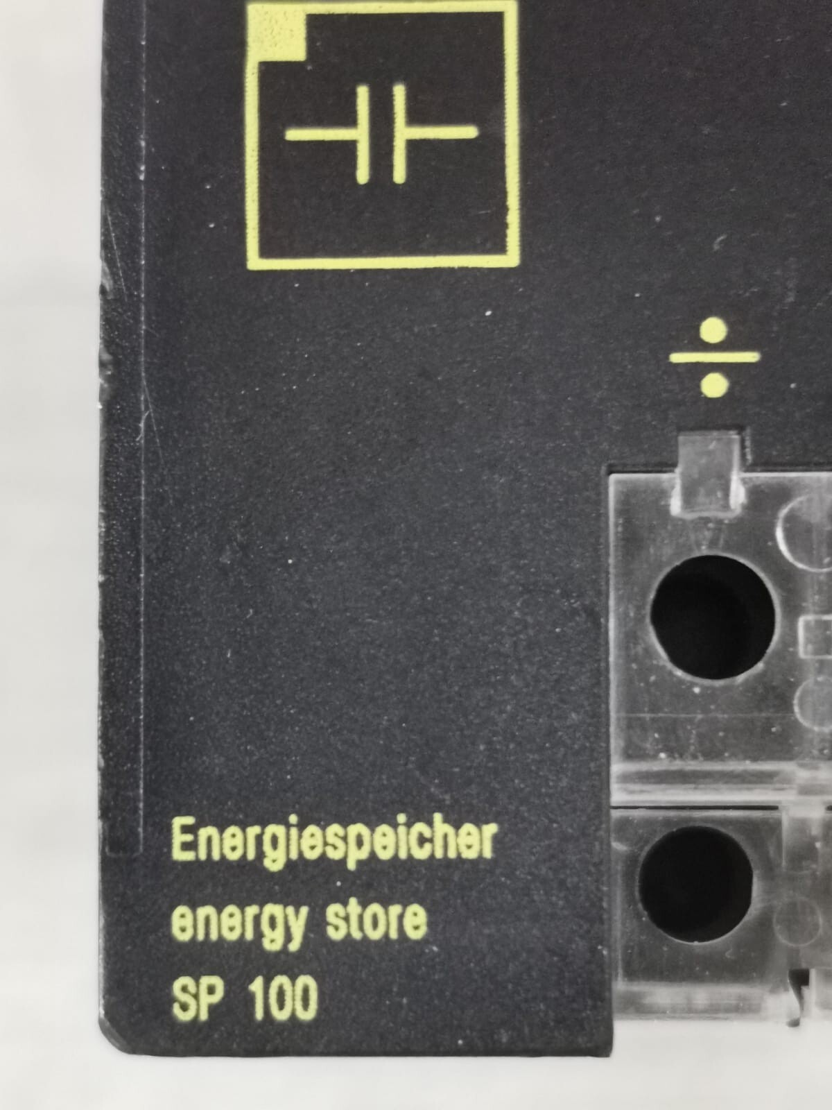 BENDER B935700 BENDER SP100 B935700 ENERGY BUFFER 3
