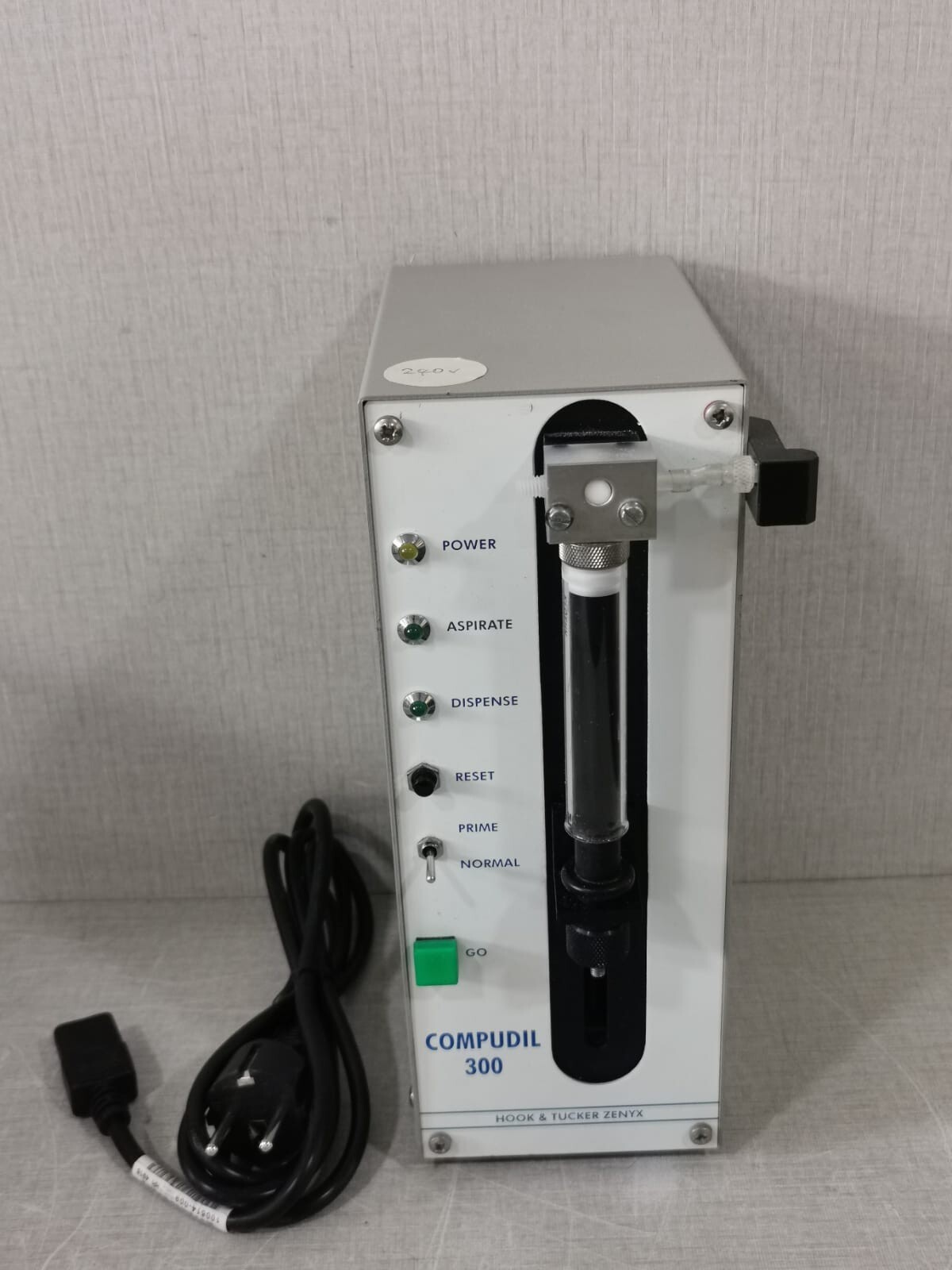HTZ HOOK & TUCKER ZENYX COMPUDIL300 HTZ HOOK & TUCKER ZENYX LTD. COMPUDIL 300 DILUTER DISPENSER - WITHOUT HANDSET 2