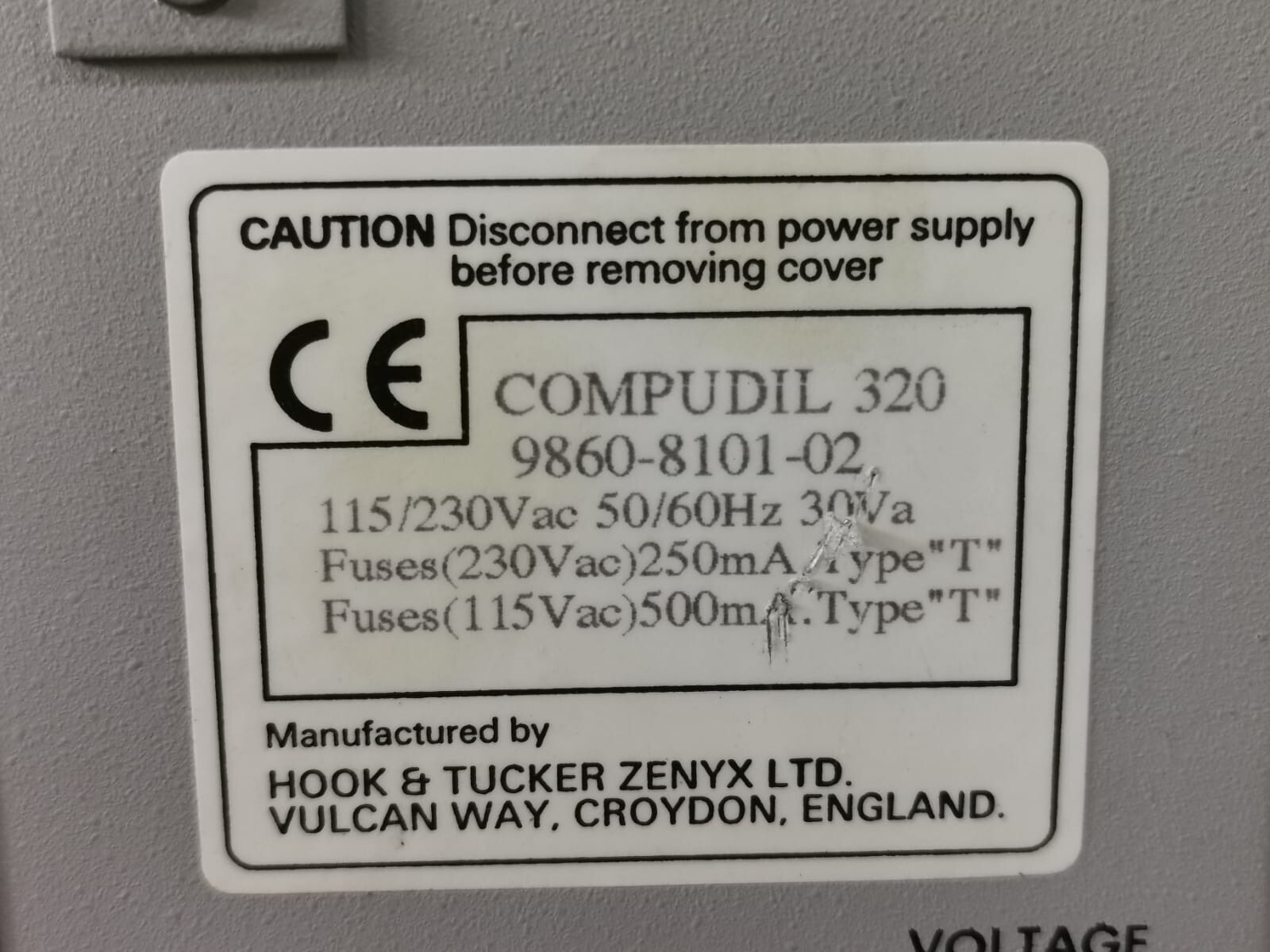HTZ HOOK & TUCKER ZENYX COMPUDIL300 HTZ HOOK & TUCKER ZENYX LTD. COMPUDIL 300 DILUTER DISPENSER - WITHOUT HANDSET 8