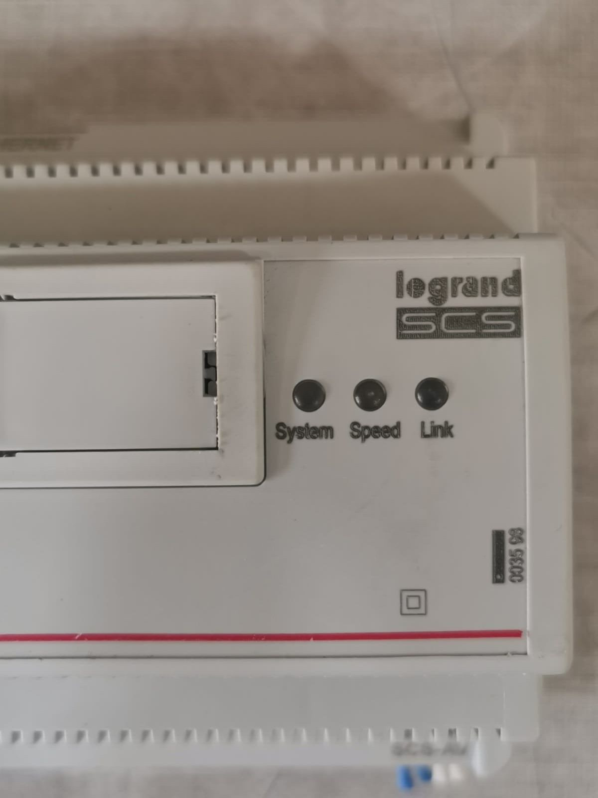 Legrand LG-003598 Legrand SCS LG-003598 MYHOME BUS/SCS GATEWAY 3