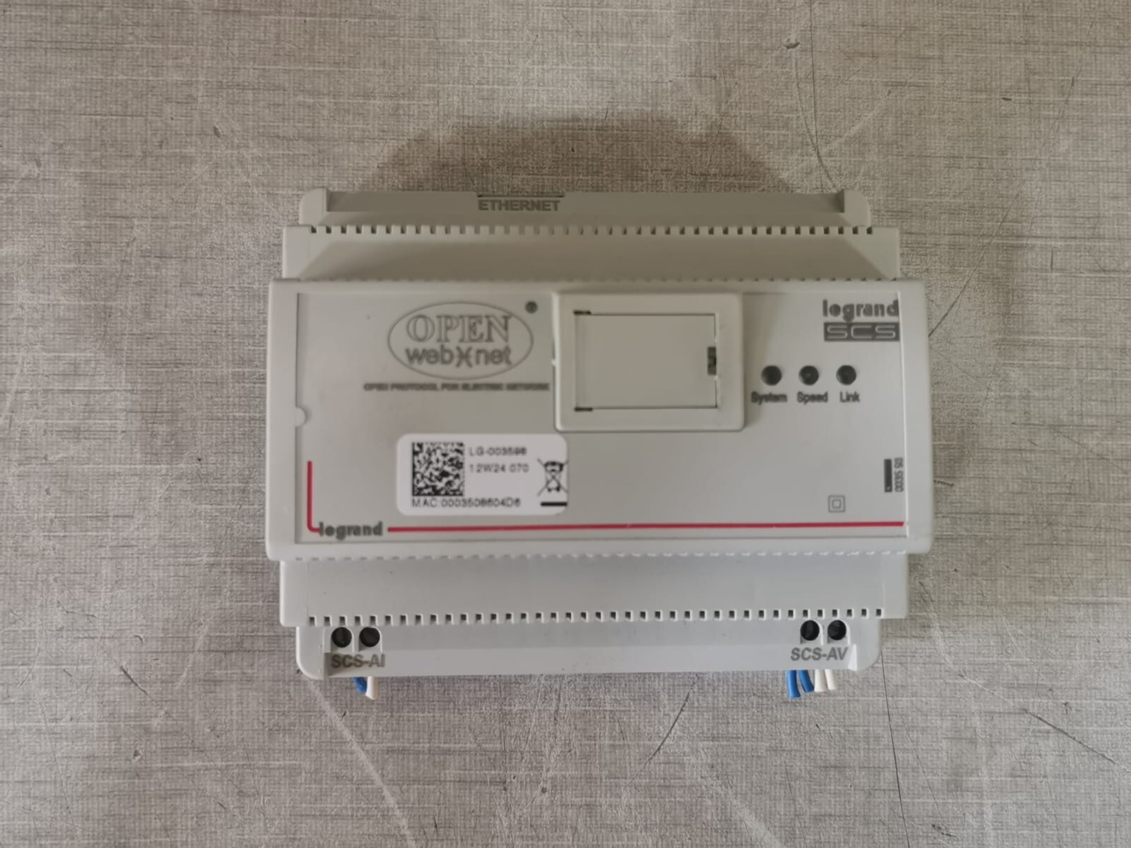 Legrand LG-003598 Legrand SCS LG-003598 MYHOME BUS/SCS GATEWAY 4