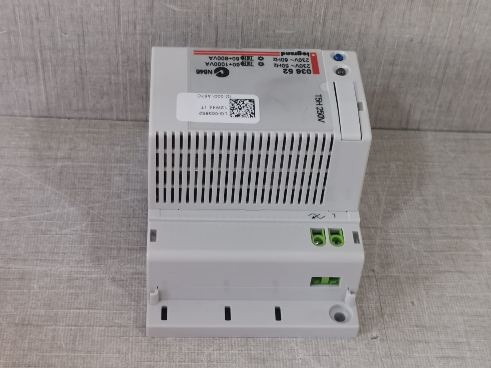 Legrand LG-003652 036 52 LEGRAND LG-003652 DIMMERS LEADING EDGE INTERFACE SYSTEM SCS DIN RAIL 5