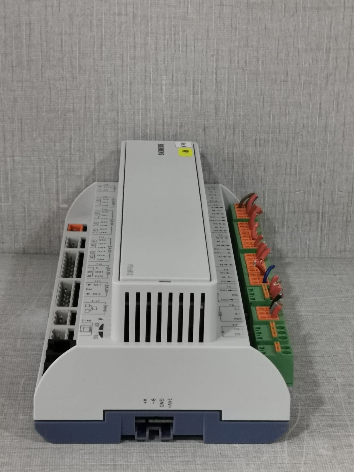 Siemens POL687.00/STD SIEMENS POL687.00/STD CLIMATIX HVAC CONTROLLER 9