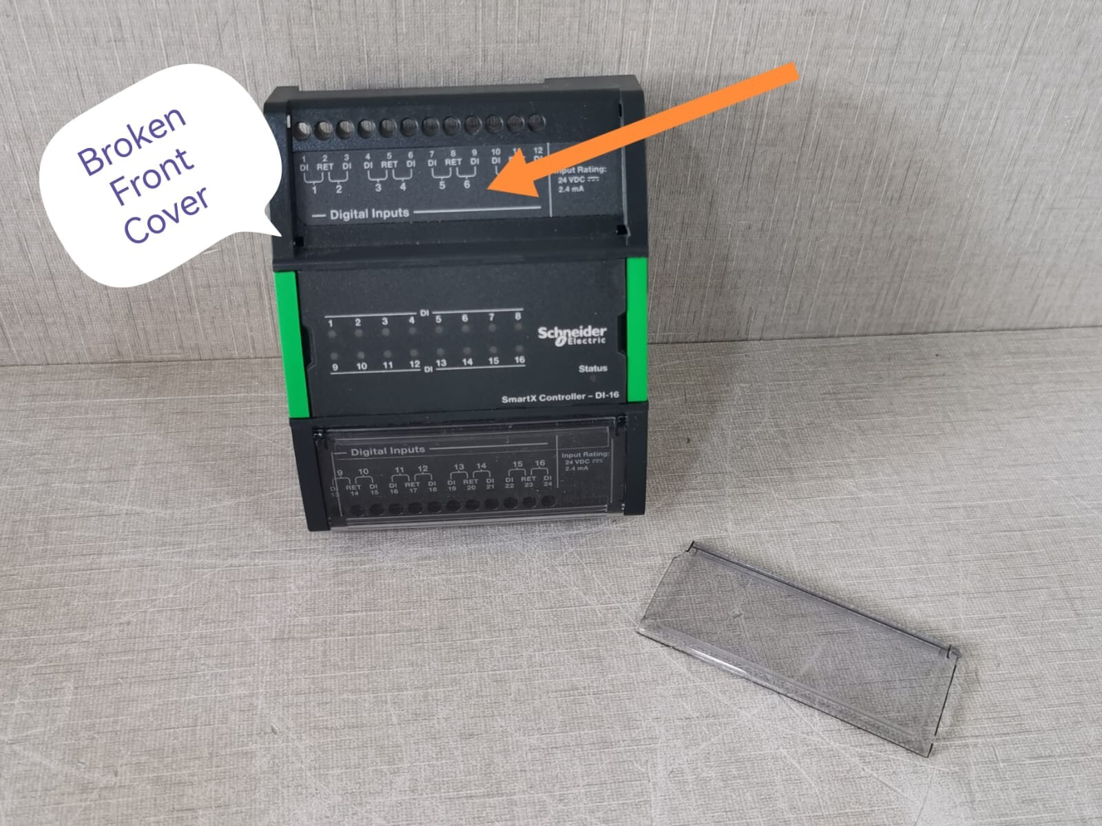 Schneider Electric SXWDI16XX10001 DI-16 Schneider Electric SXWDI16XX10001 I/O Module - ONLY Front Cover Broken 4