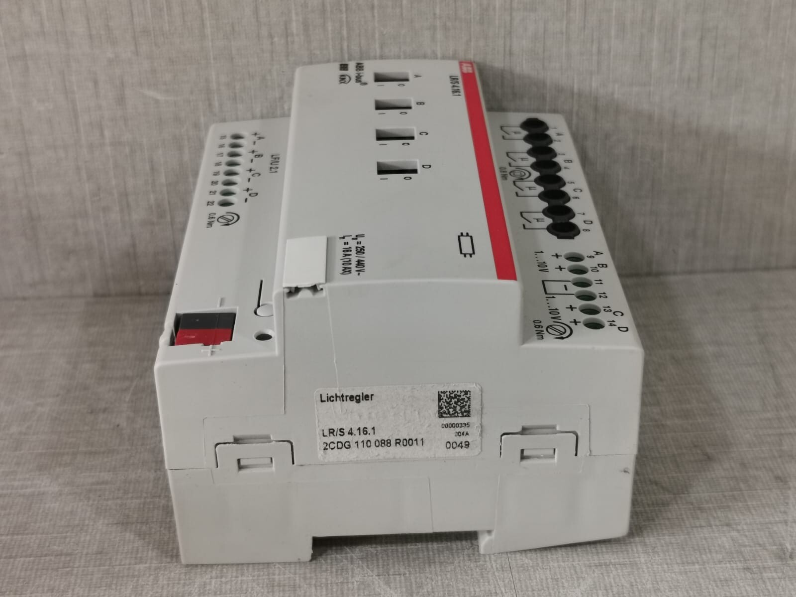 ABB 2CDG 110 088 R0011 ABB 2CDG 110 088 R0011 LR/S 4.16.1 LIGHT CONTROLLER 5