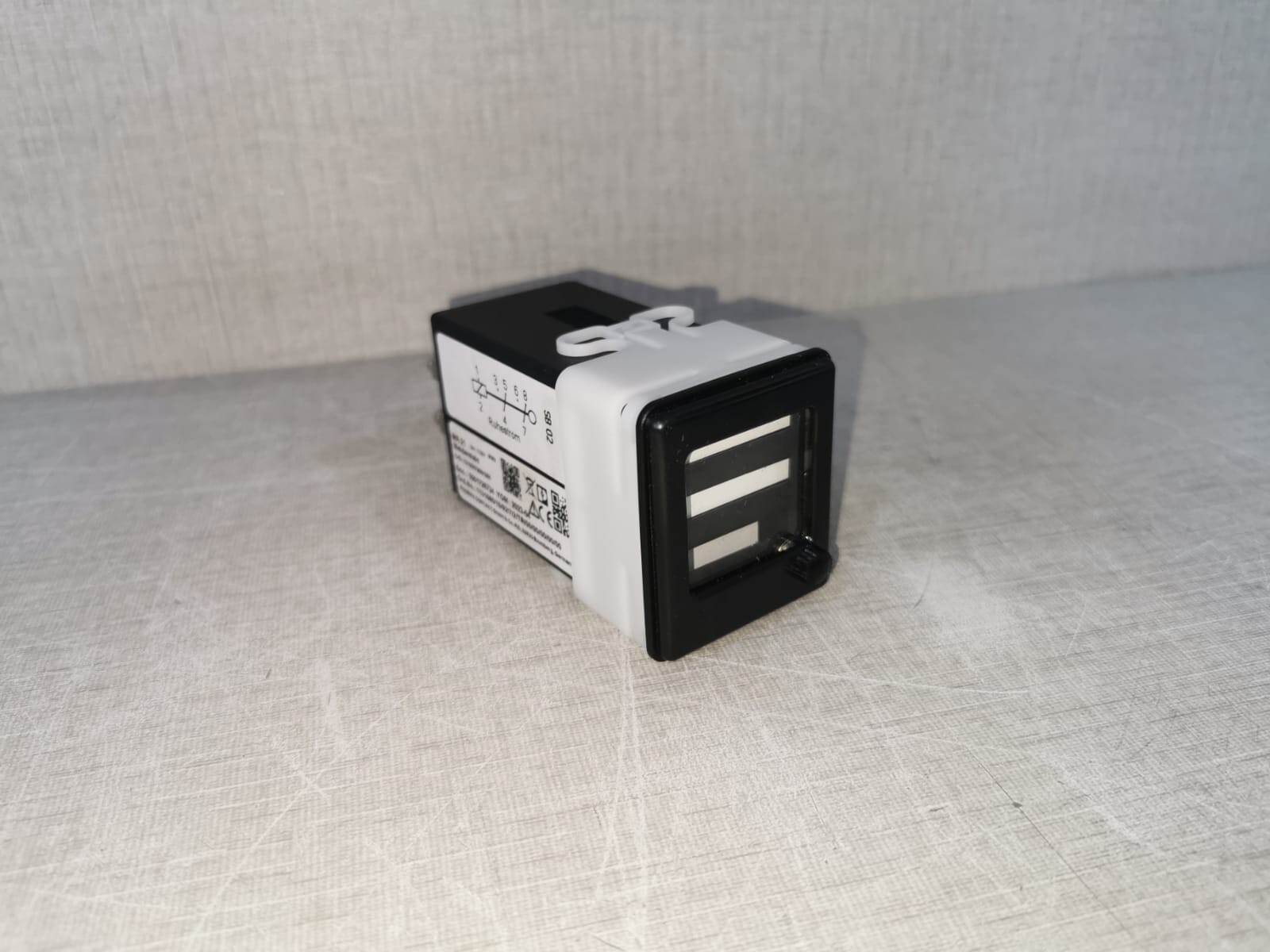Phoenix Contact MR21 Phoenix Contact MR21 Drop Indicator/Annunciator Relays 7