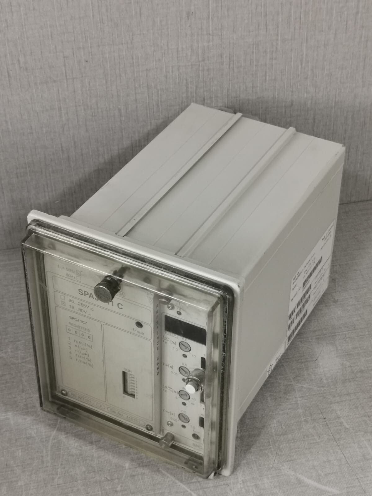 ABB SPAJ 111 C-CA ABB SPAJ 111 C / SPAJ 111 C-CA SENSITIVE EARTH-FAULT RELAY 3