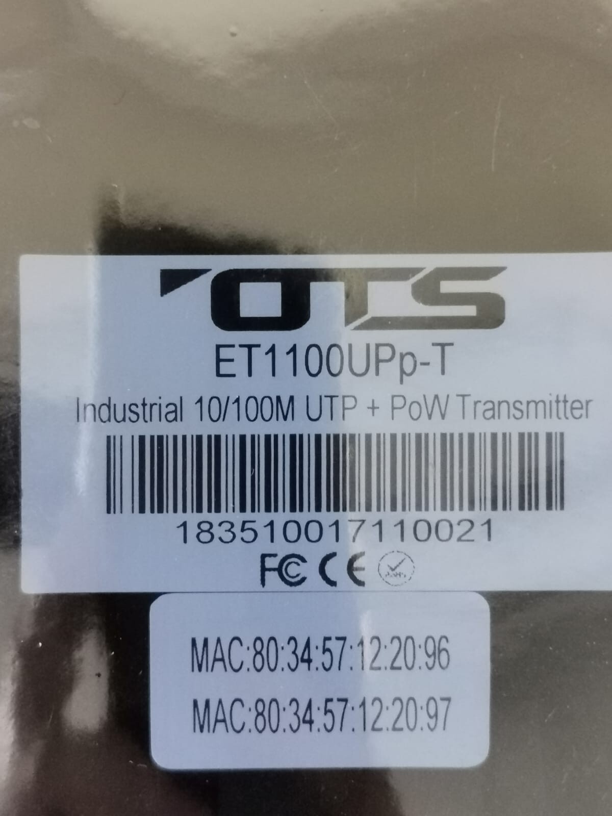 OTS ET1100UPP OTS ET1100UPp-T INDUSTRIAL 10/100M UTP+ PoW TRANSMITTER 2