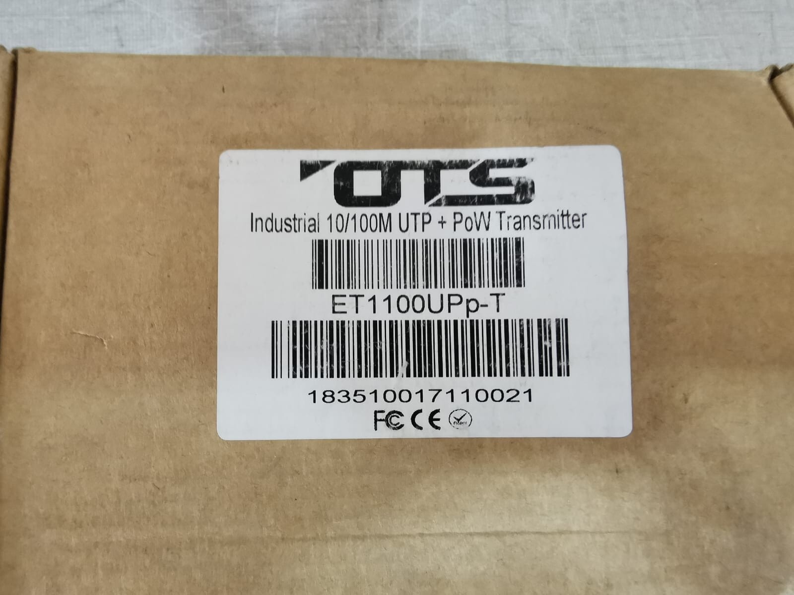 OTS ET1100UPP OTS ET1100UPp-T INDUSTRIAL 10/100M UTP+ PoW TRANSMITTER 6