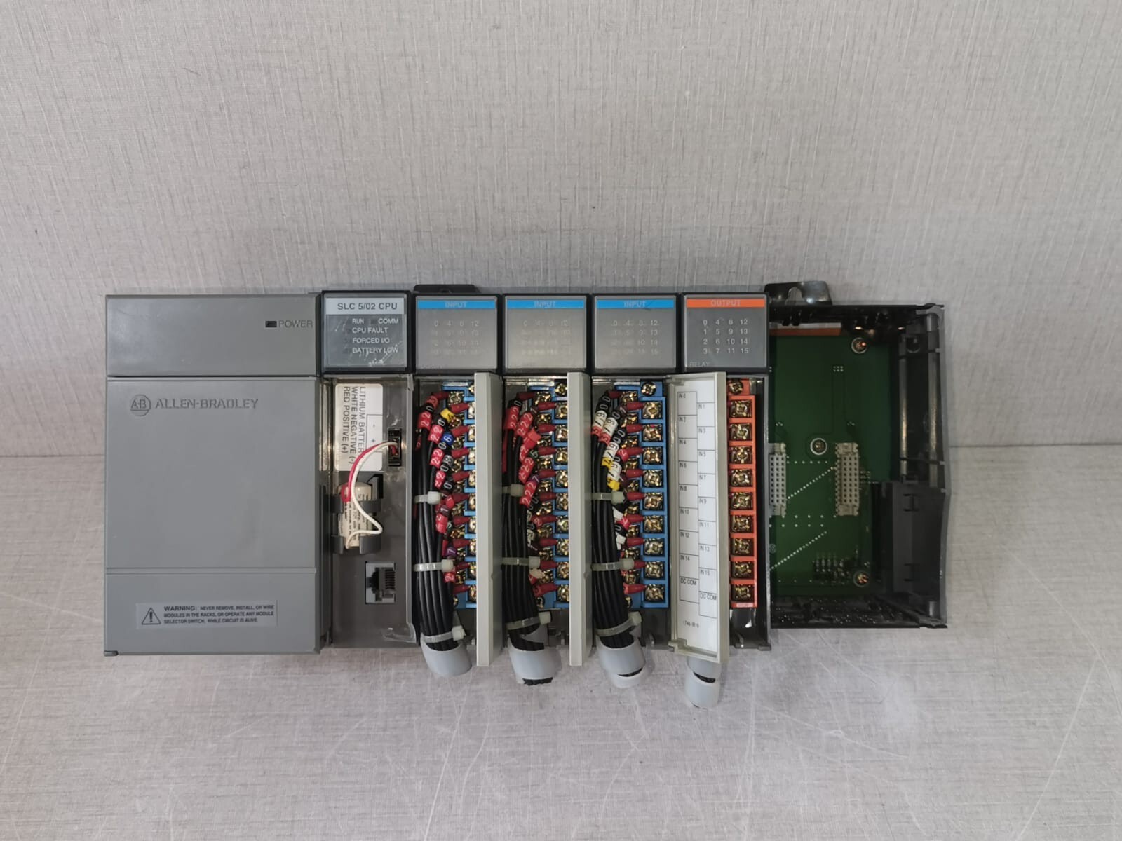 Rockwell Automation 1746-P2 Allen Bradley 1746-P2 SLC 500 Ser. C Power Supply & 1746-A7, 7-Slot Rack Ser. B 4