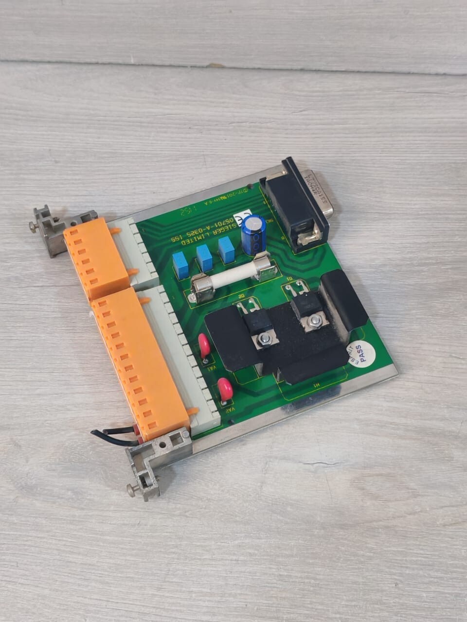 SIEGER LIMITED 05701-A-0325 ISS / 05701-C-0255 ISS 3 SIEGER LIMITED 05701-A-0325 ISS PCB CARD 05701-C-0255 ISS 3 2