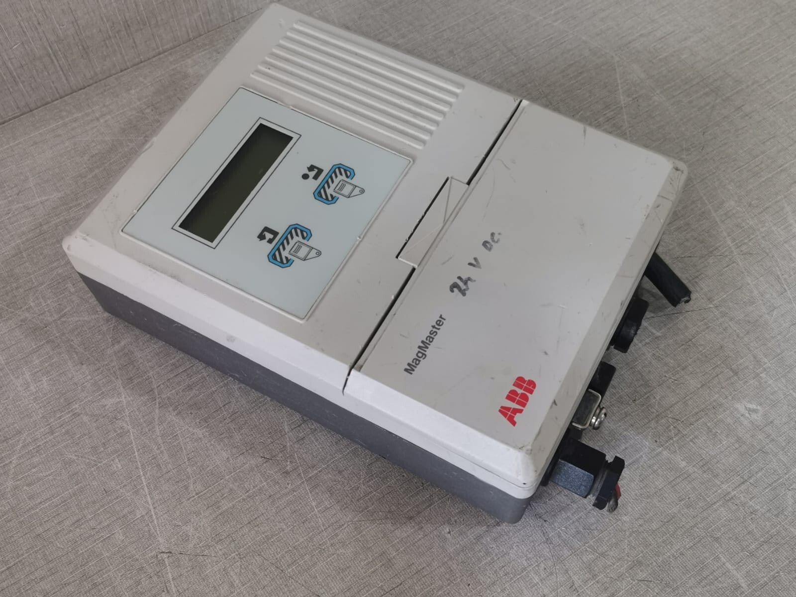 ABB MF/E000000000005ER3301111 ABB Magmaster MF/E000000000005ER3301111 FlowMeter 11-40VDC 5