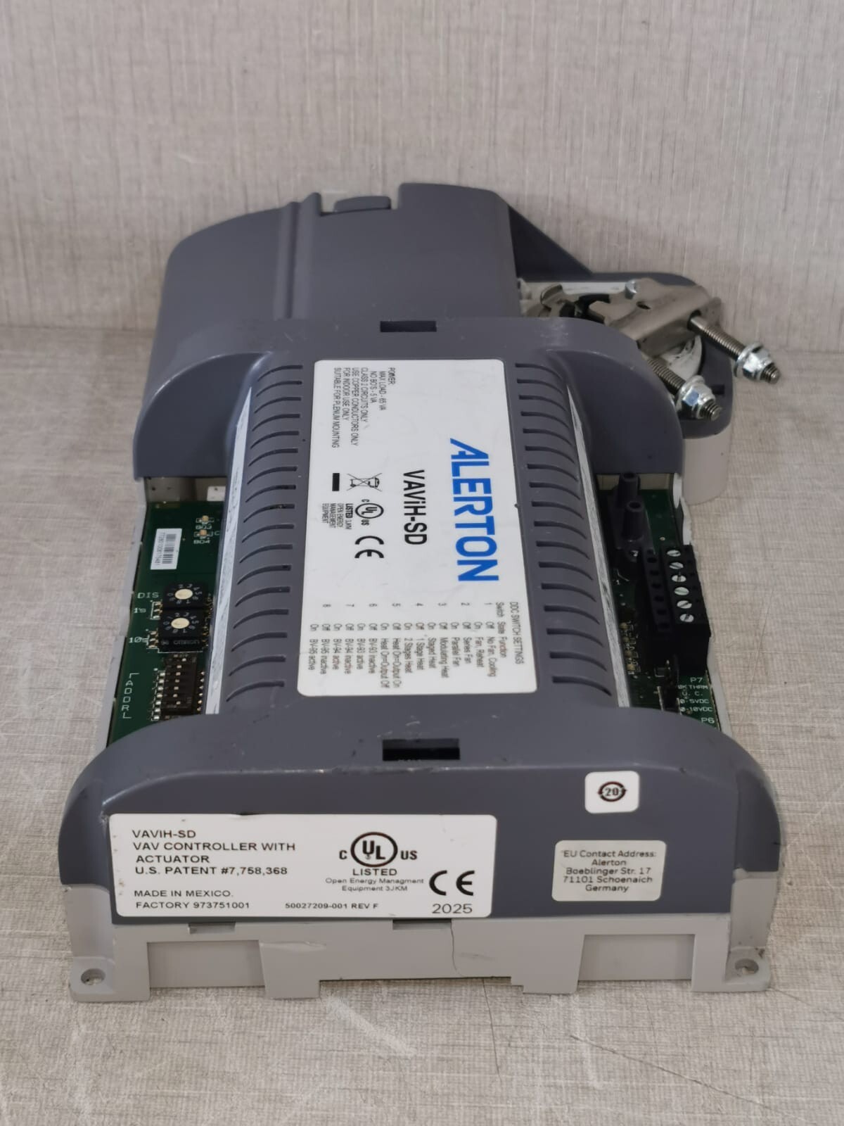 Alerton 50027209-001 Alerton VAViH-SD VAV Controller With Actuator 50027209-001 10