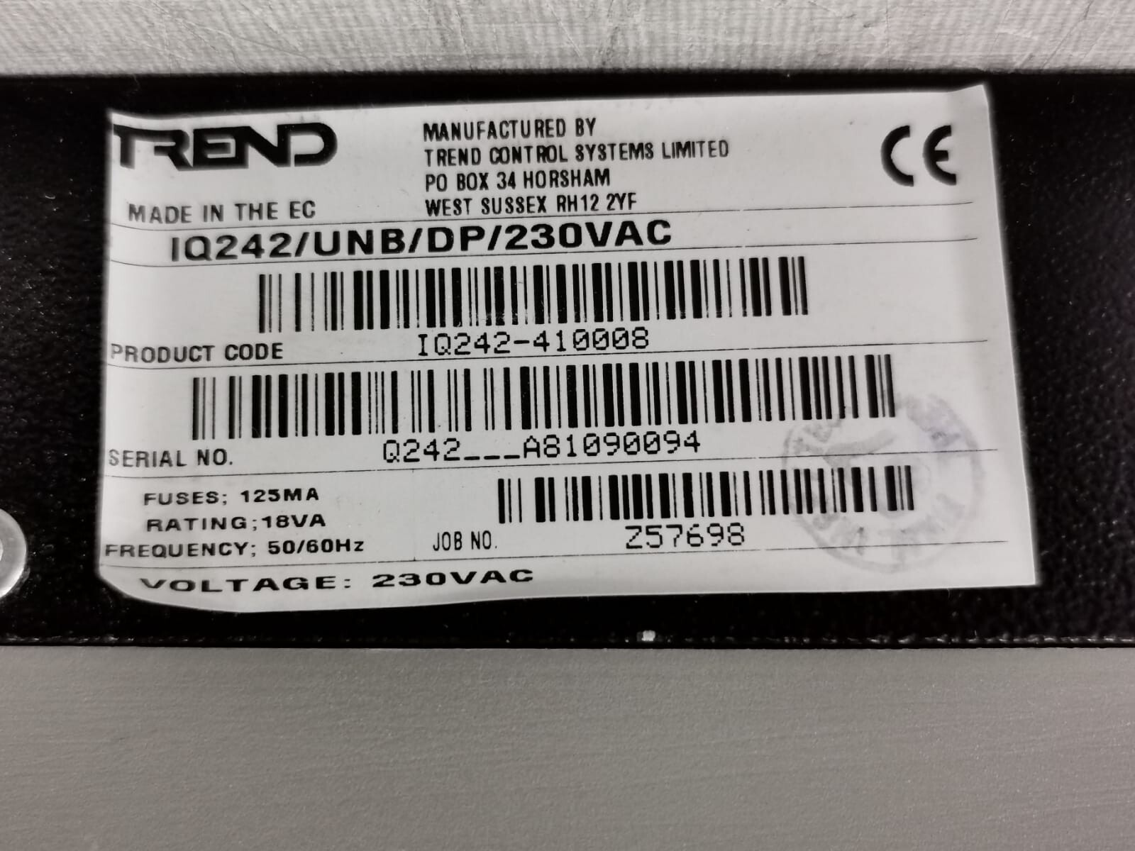 Trend IQ242/UNB/DP/230VAC TREND IQ241 / IQ242/UNB/DP/230VAC CONTROLLER 6