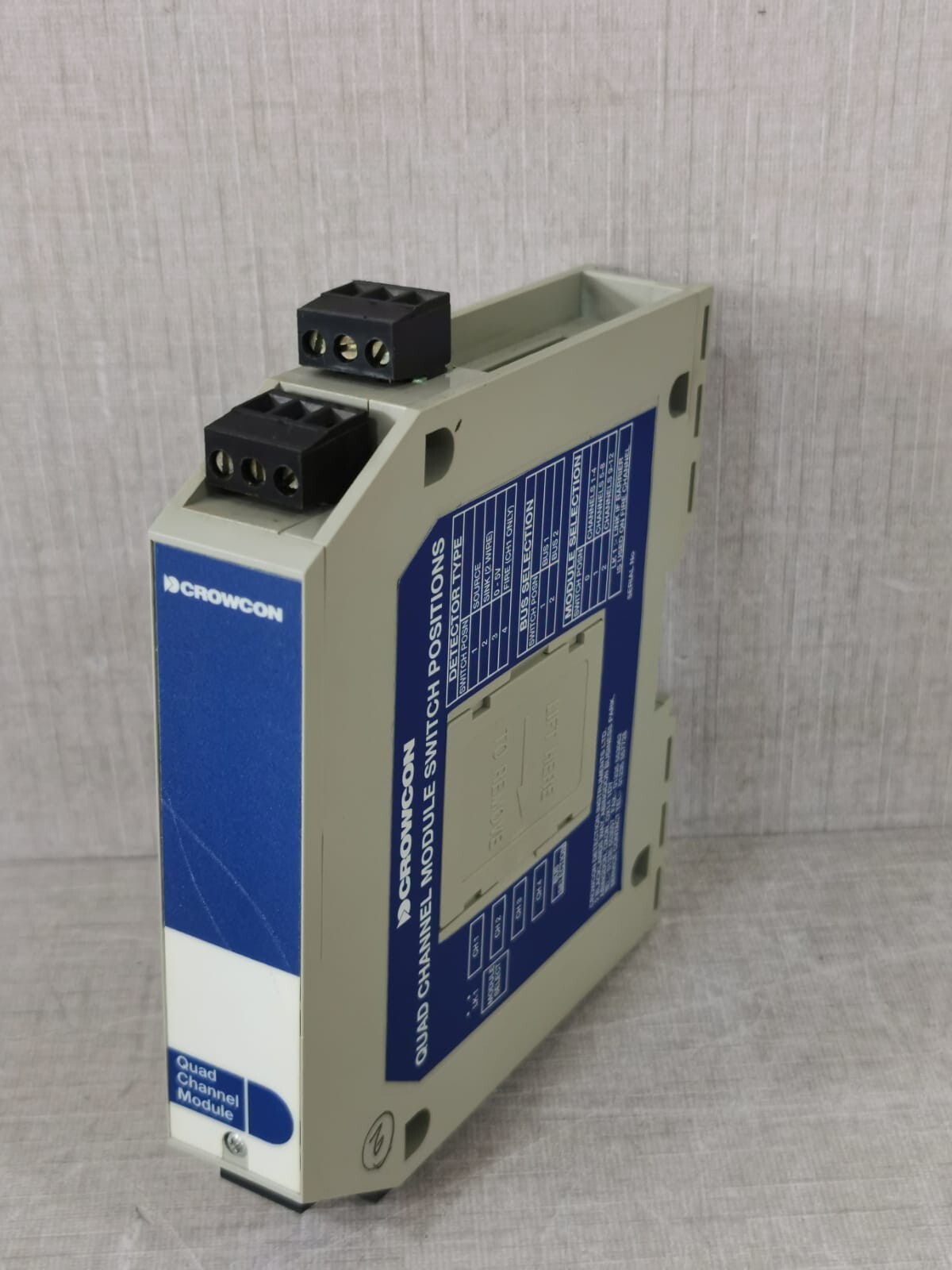 CROWCON QUAD CHANNEL MODULE CROWCON QUAD CHANNEL MODULE SWITCH POSITIONS-WITHOUT CONNECTING CLIP 8