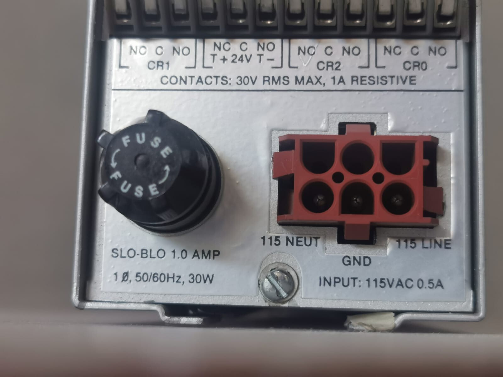 COMPRESSOR CONTROLS CONTROLS COMPRESSOR CONTROLS ANTISURGE II - with Crack on the Screen 7