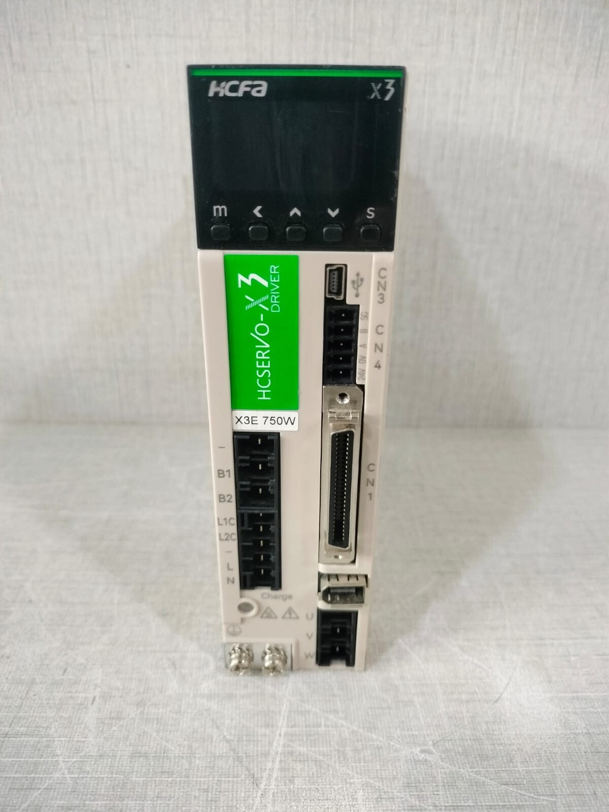HCFA SV-X3EA075A-A2 HCFA SV-X3EA075A-A2 Servo Drive INPUT: AC200-240V 50/60Hz OUTPUT: 750W 2