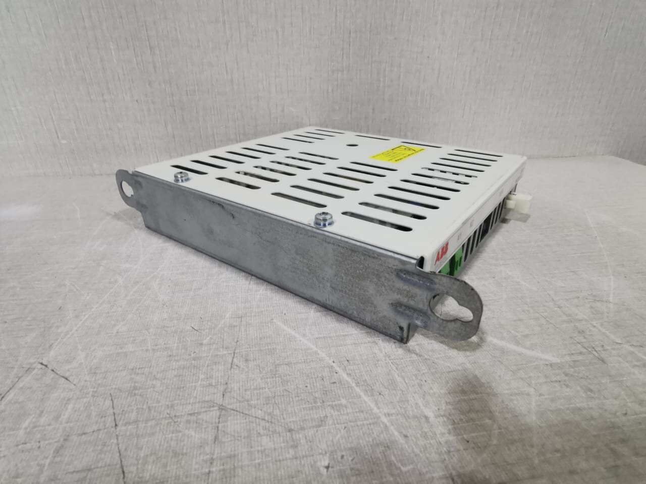 ABB 68657768 ABB Oy 68657768 68675049B ASSEMBLY KIT 230V 50/60Hz 8