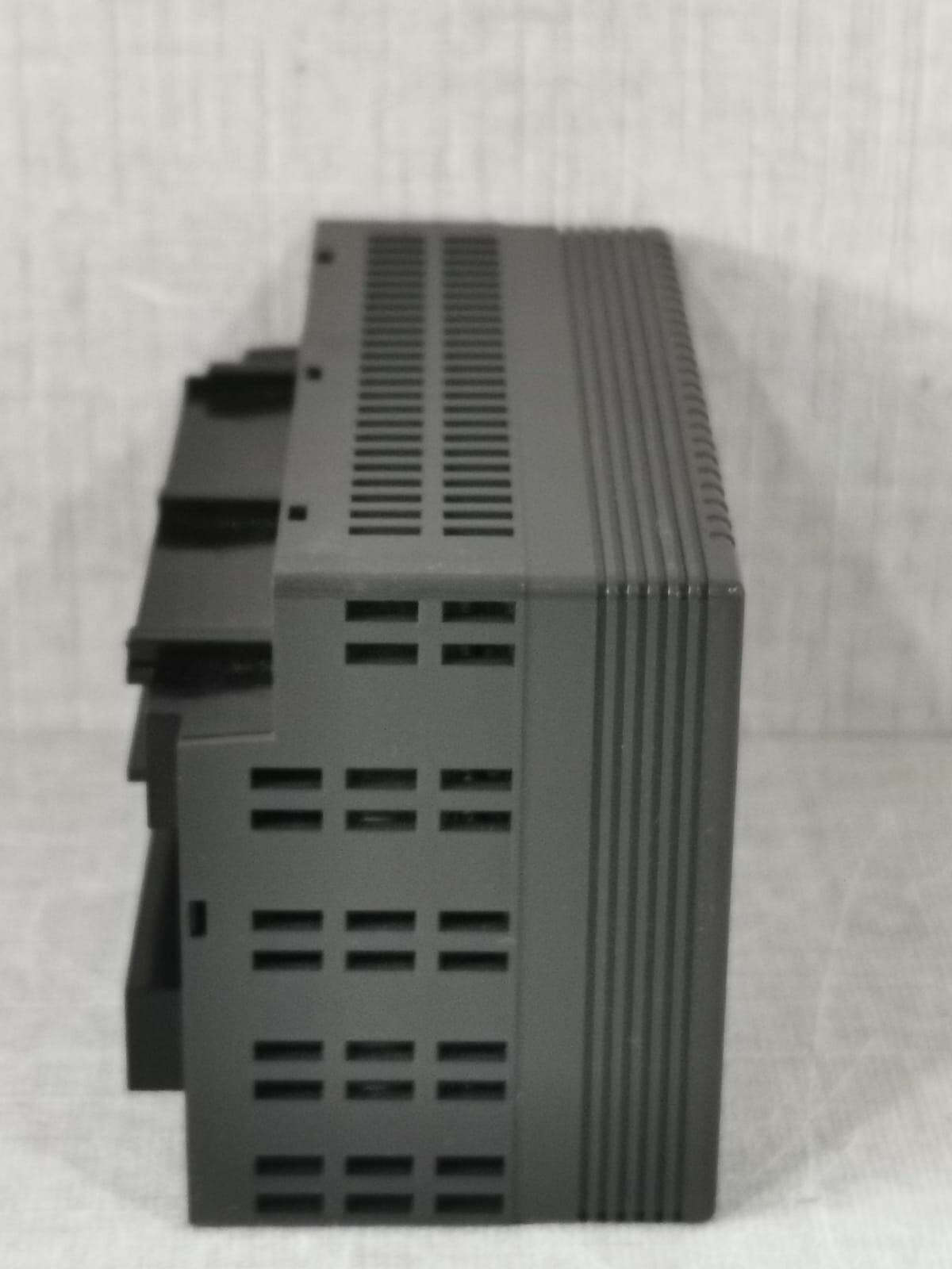 GE Fanuc IC200MDL650C GE FANUC IC200MDL650C VERSAMAX DISCRETE INPUT MODULE 5
