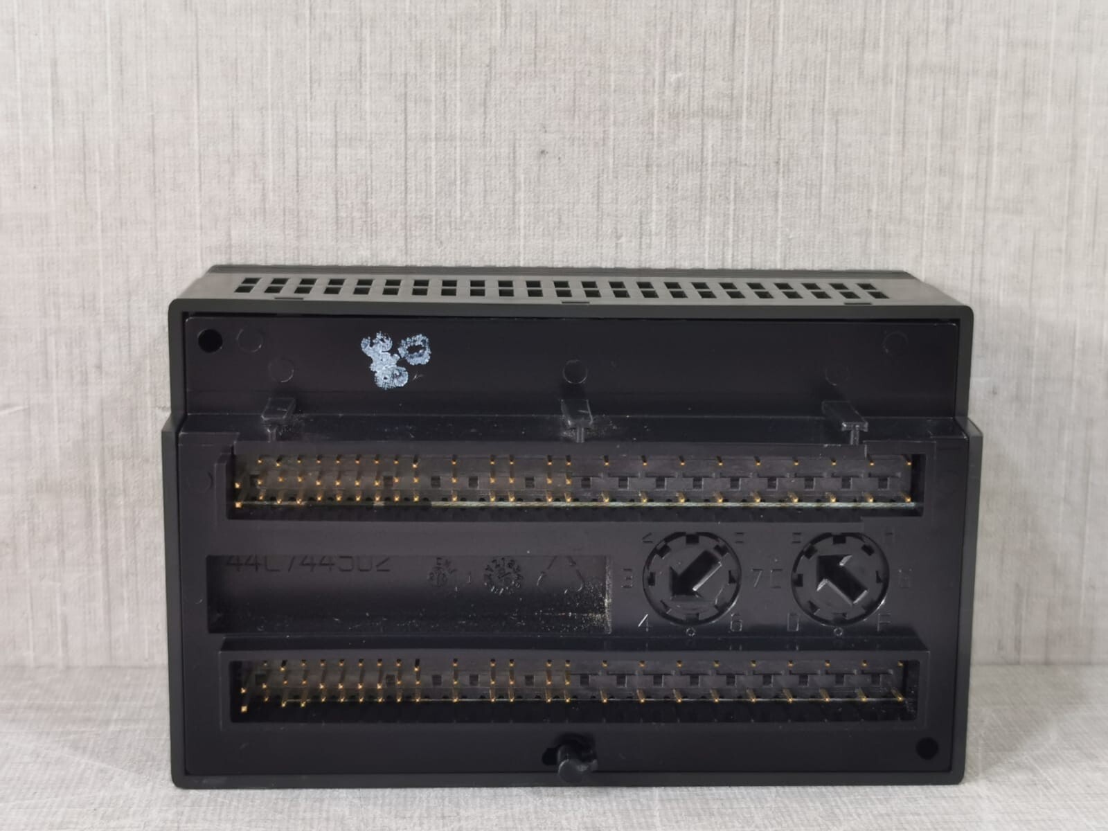 GE Fanuc IC200MDL650C GE FANUC IC200MDL650C VERSAMAX DISCRETE INPUT MODULE 8