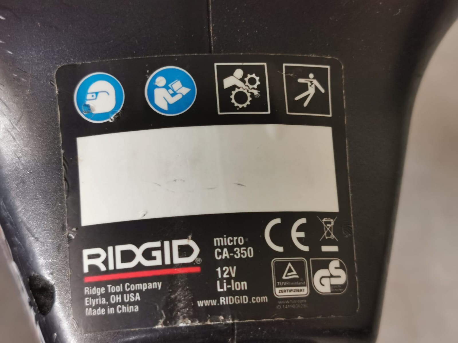 RIDGID MICRO CA-350 ONLY ACCESSORIES IN THE PHOTOS ARE INCLUDED 8