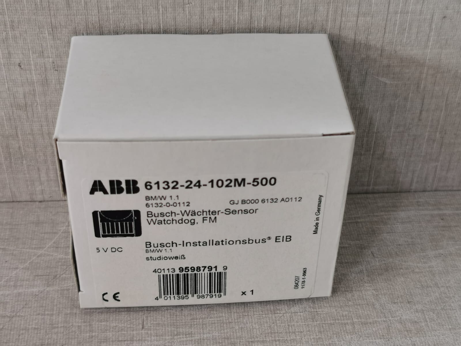 ABB 6132-0-0112 ABB 6132-24-102M-500/6132-0-0112 Busch Watchdog 180 FM Sensor Comfort II 6