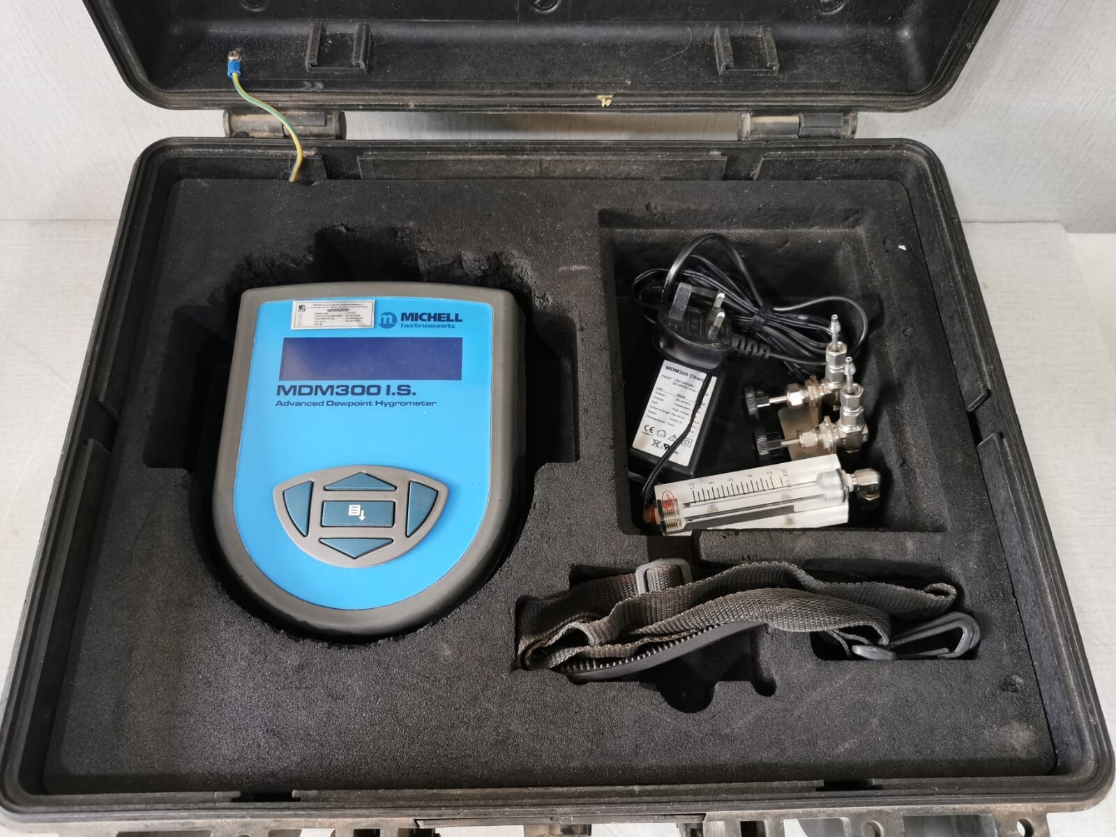 MICHELL Instruments MDM300 I.S. MICHELL MDM300 I.S. Dewpoint Hygrometer - OK TESTED | INCOMPLETE ACCESSORIES 2