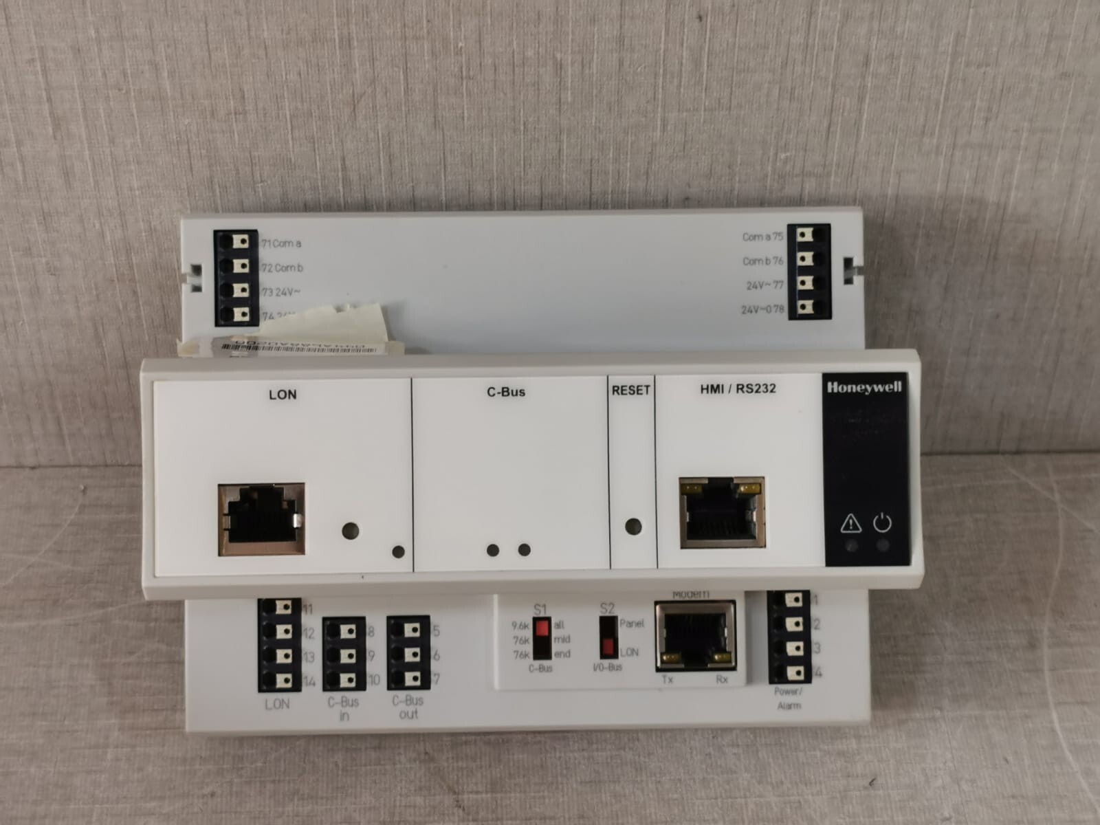 Honeywell XCL8010A HONEYWELL XCL8010A EXCEL 800 PLANT CONTROLLER MODULE 4