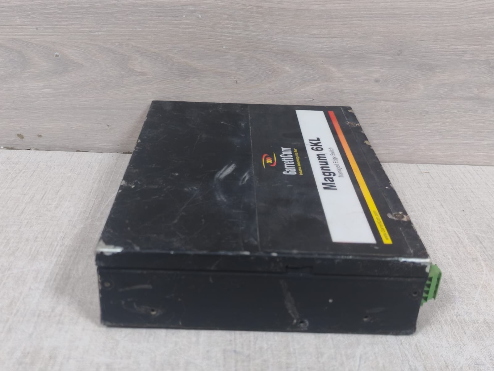 GarrettCom Magnum 6KL 4-Port GarrettCom Magnum 6KL 4-Port Managed Edge Switch / 6KLP-48VDC 6