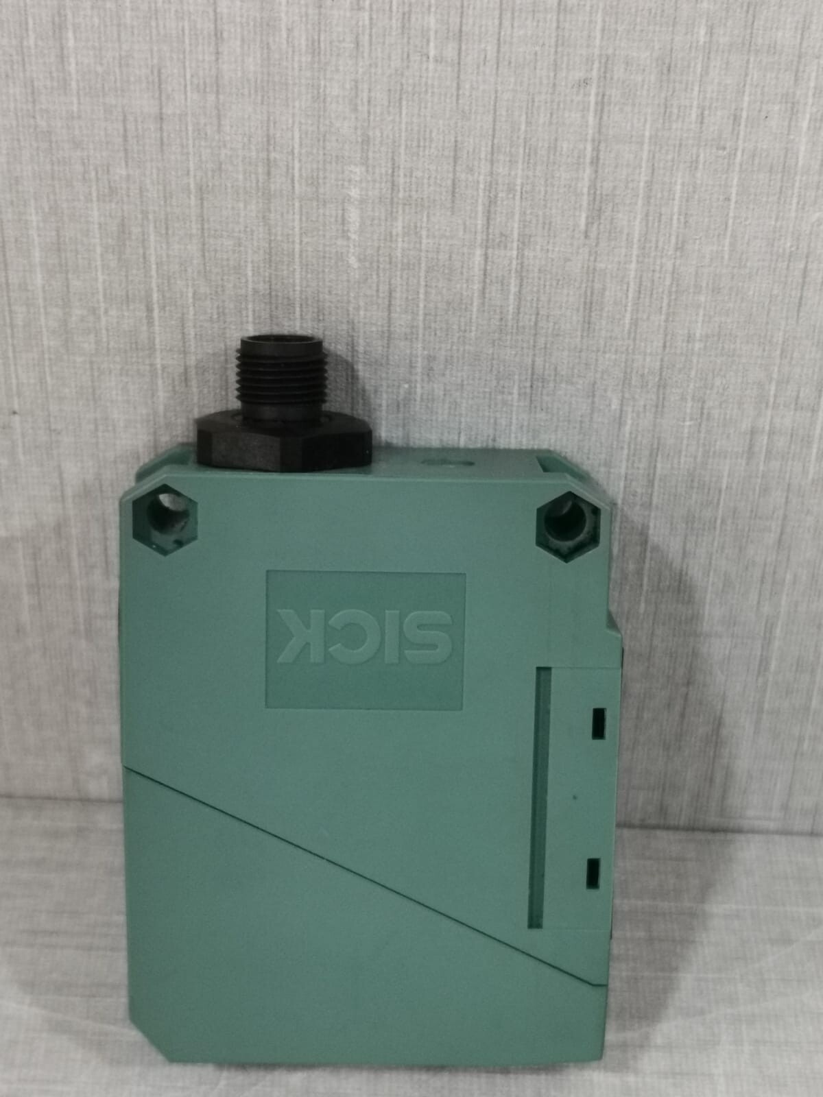 SICK WT260-F480 SICK WT260-F480 PHOTOELECTRIC SENSOR 6