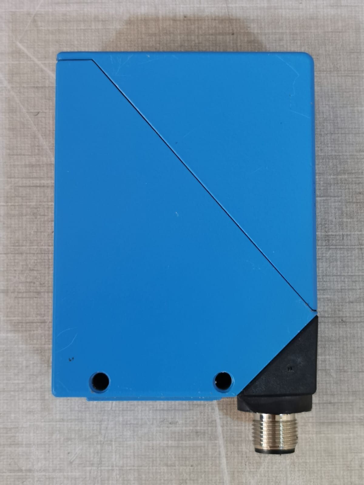SICK WT24-2B420 SICK WT24-2B420 PHOTOELECTRIC SWITCH SENSOR 7